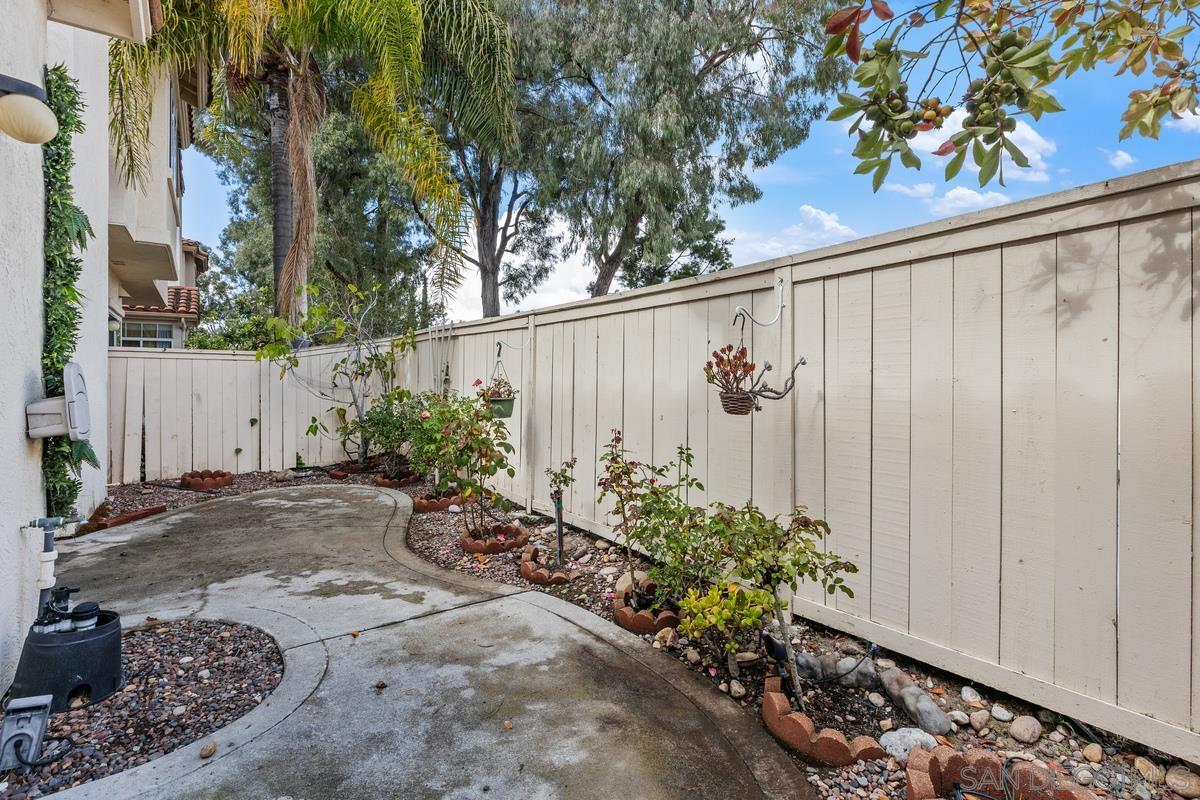 Detail Gallery Image 23 of 33 For 12368  Caminito Vibrante, San Diego,  CA 92131 - 3 Beds | 2/1 Baths