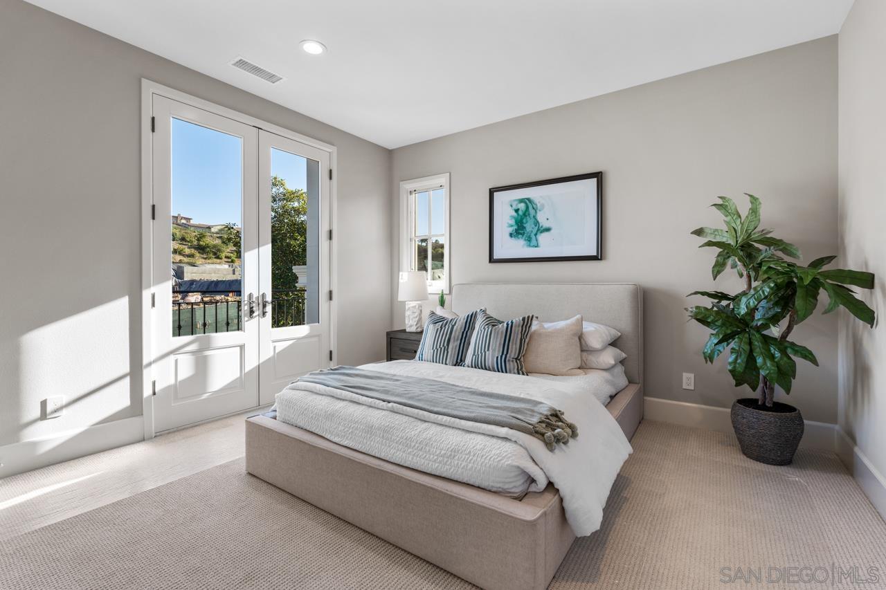 Detail Gallery Image 43 of 64 For 18238  Avenida Apice, Rancho Santa Fe,  CA 92067 - 4 Beds | 4/1 Baths