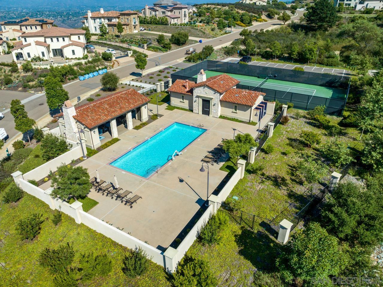 Detail Gallery Image 56 of 64 For 18238  Avenida Apice, Rancho Santa Fe,  CA 92067 - 4 Beds | 4/1 Baths