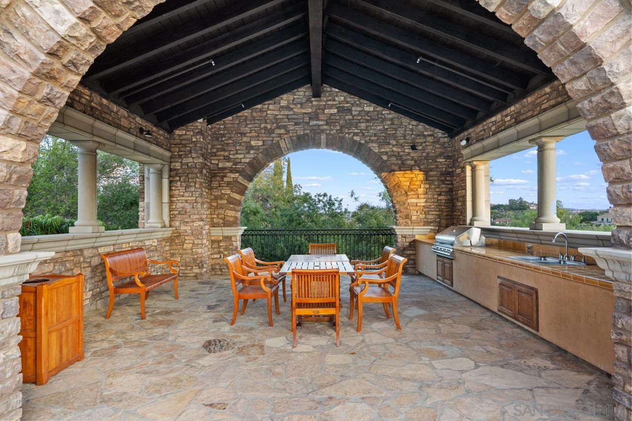 Detail Gallery Image 57 of 64 For 18238  Avenida Apice, Rancho Santa Fe,  CA 92067 - 4 Beds | 4/1 Baths