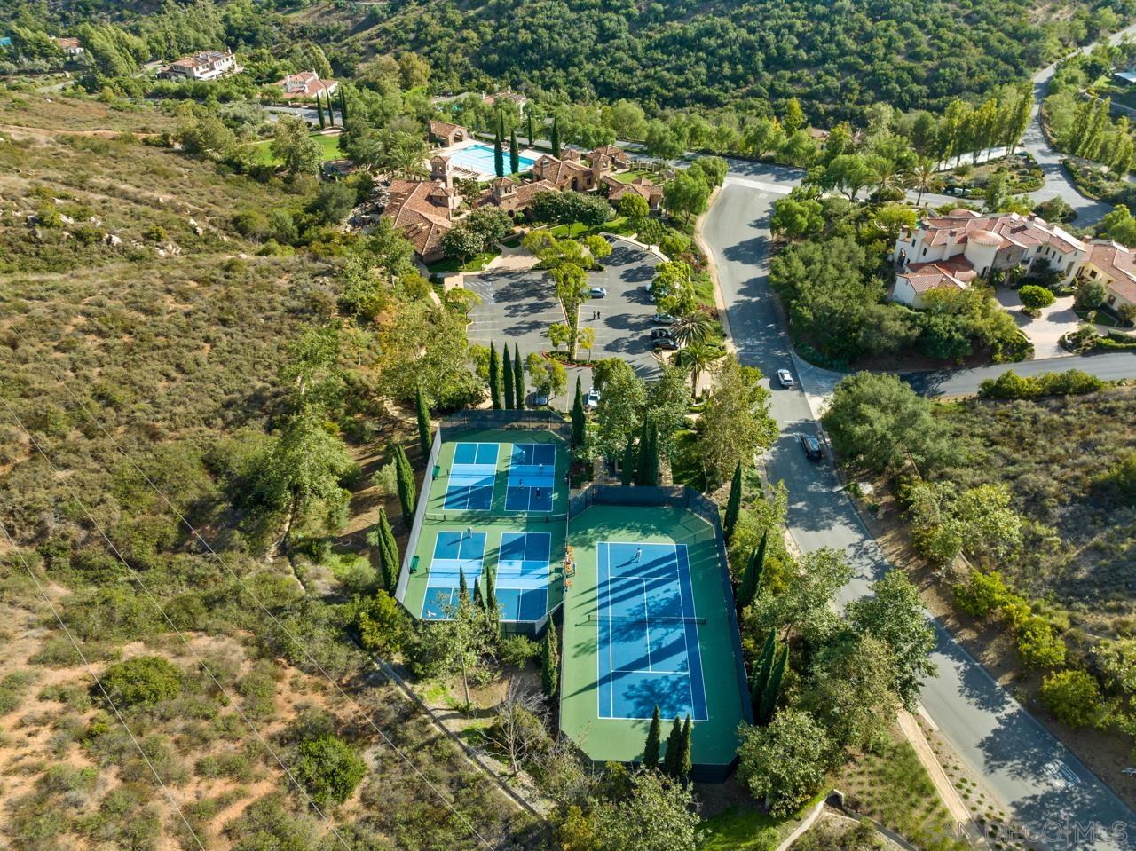 Detail Gallery Image 60 of 64 For 18238  Avenida Apice, Rancho Santa Fe,  CA 92067 - 4 Beds | 4/1 Baths