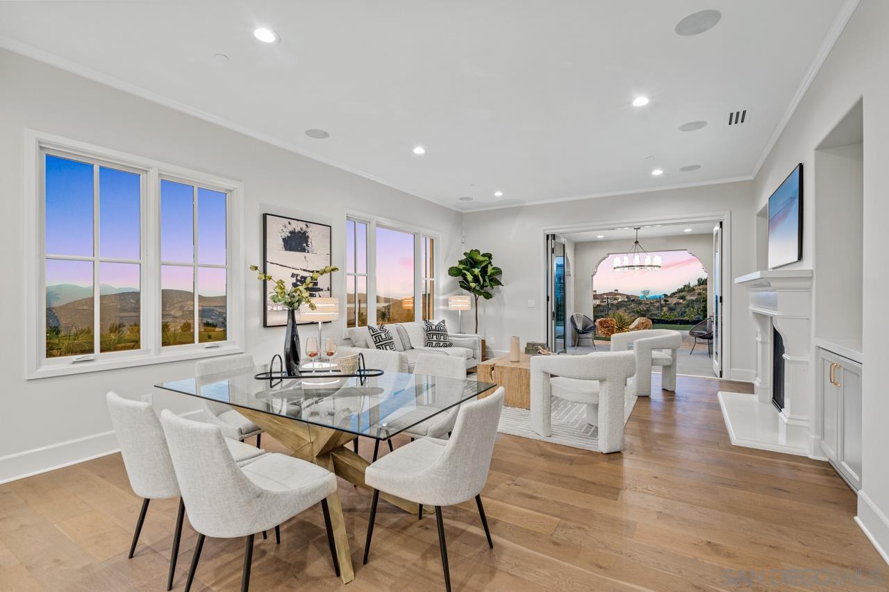 Detail Gallery Image 8 of 64 For 18238  Avenida Apice, Rancho Santa Fe,  CA 92067 - 4 Beds | 4/1 Baths