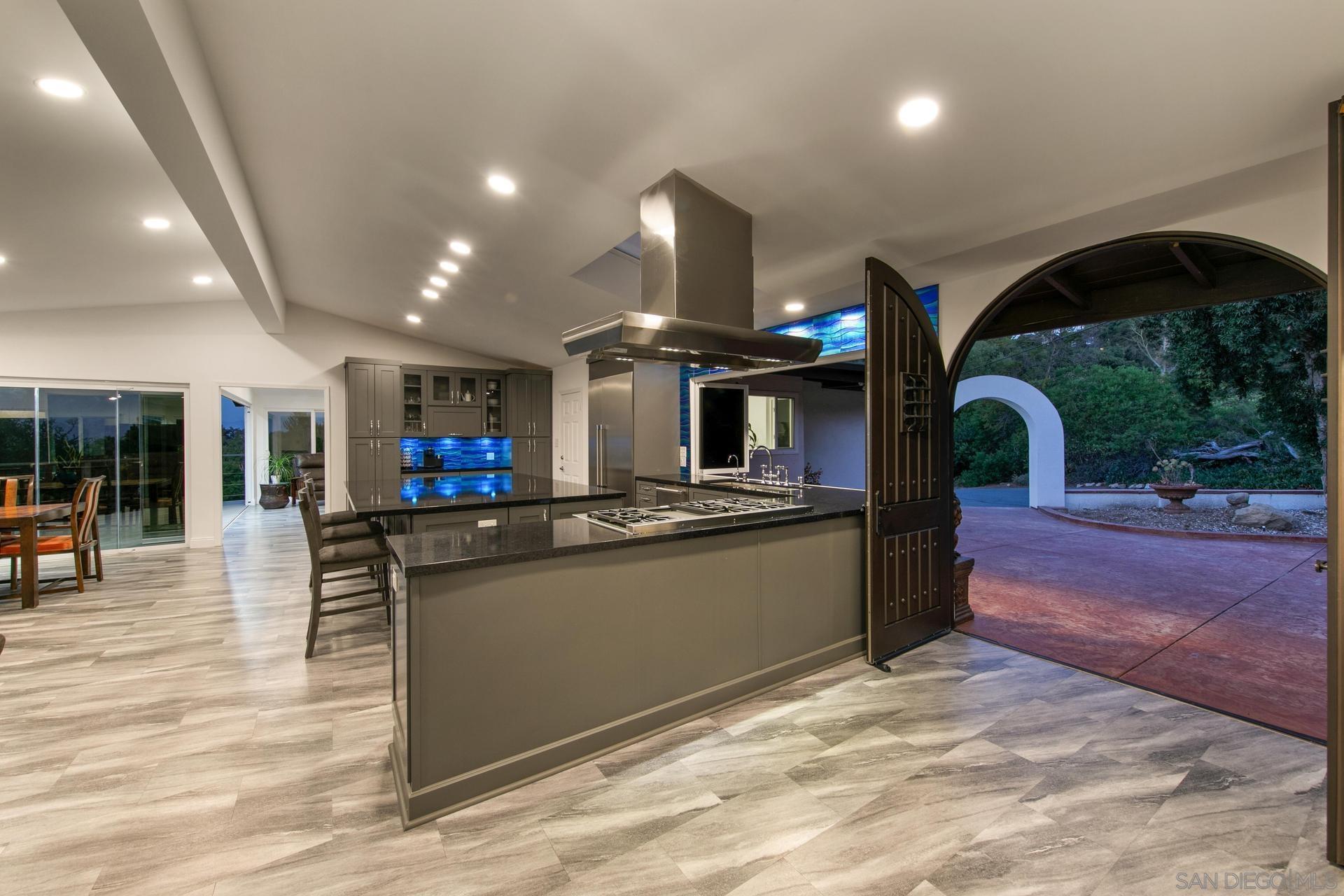 Detail Gallery Image 30 of 69 For 5030  Helix Ter, La Mesa,  CA 91941 - 4 Beds | 2 Baths