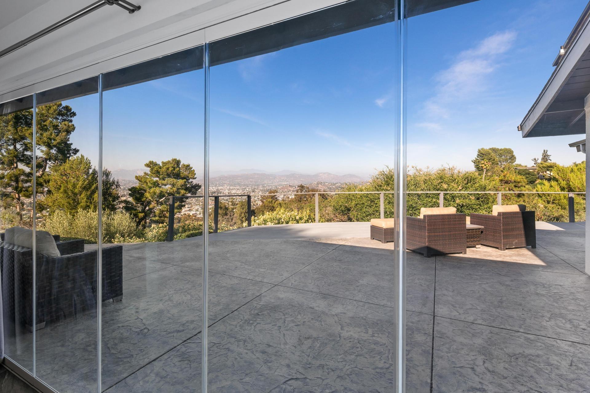 Detail Gallery Image 38 of 69 For 5030  Helix Ter, La Mesa,  CA 91941 - 4 Beds | 2 Baths