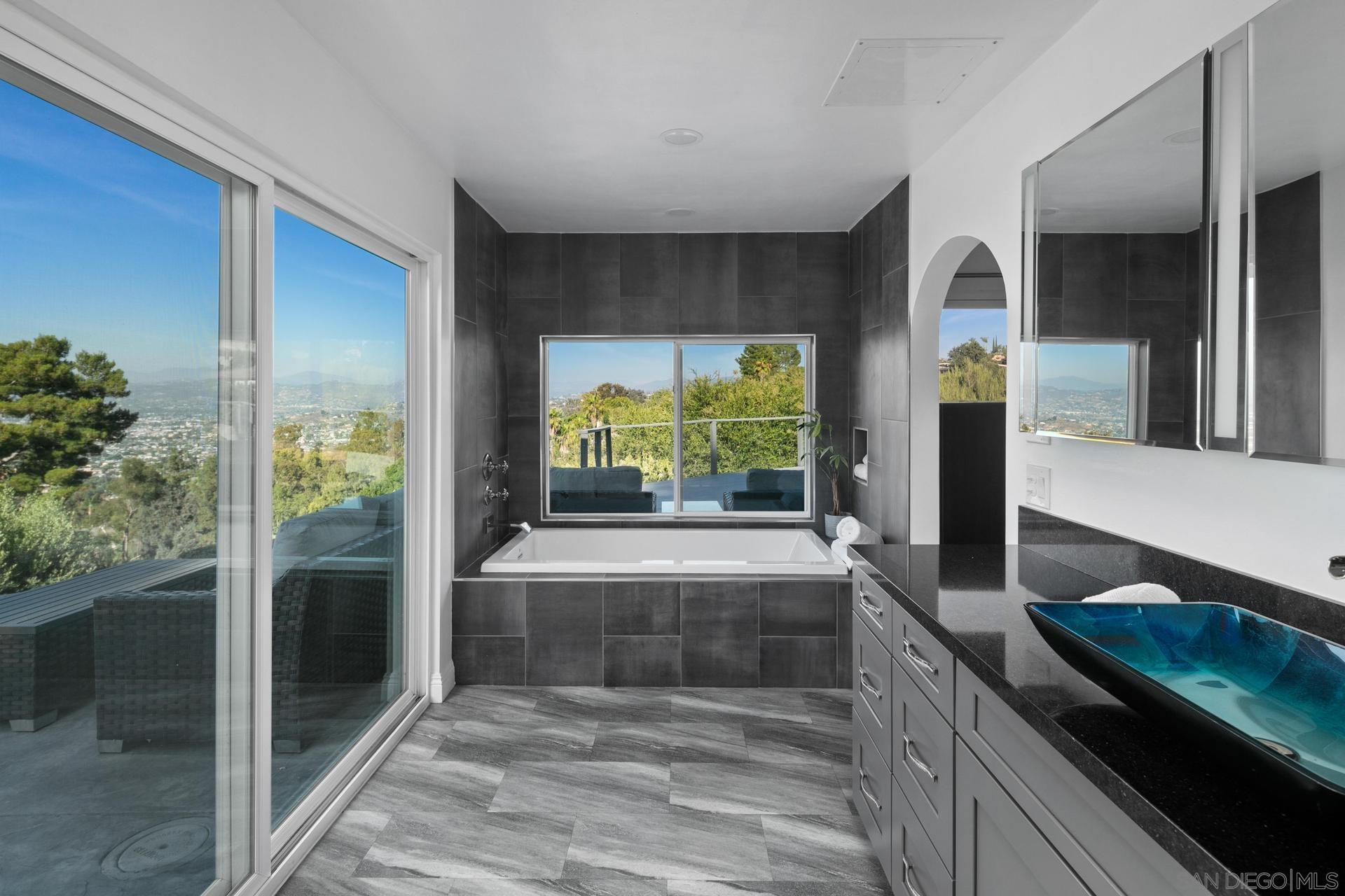 Detail Gallery Image 62 of 69 For 5030  Helix Ter, La Mesa,  CA 91941 - 4 Beds | 2 Baths