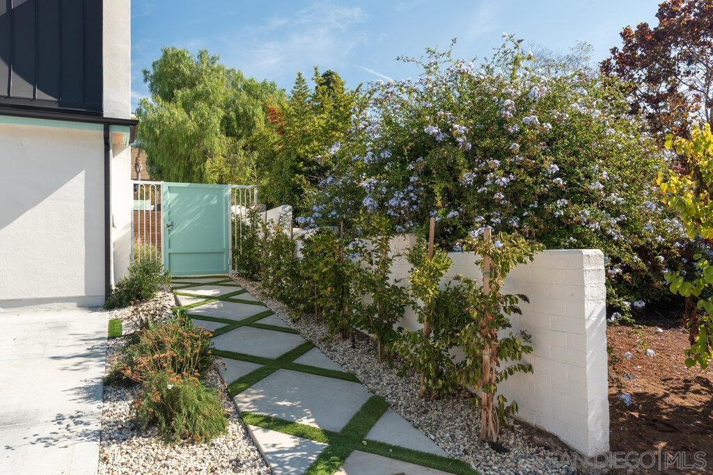 Detail Gallery Image 3 of 26 For 3531  Florida St  12, San Diego,  CA 92104 - 1 Beds | 1 Baths