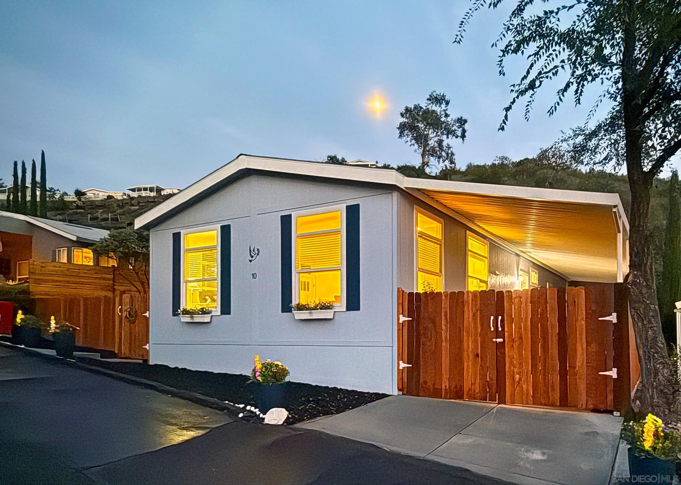 Detail Gallery Image 1 of 62 For 35109  Highway 79  Space #10,  Warner Springs,  CA 92086 - 3 Beds | 2 Baths