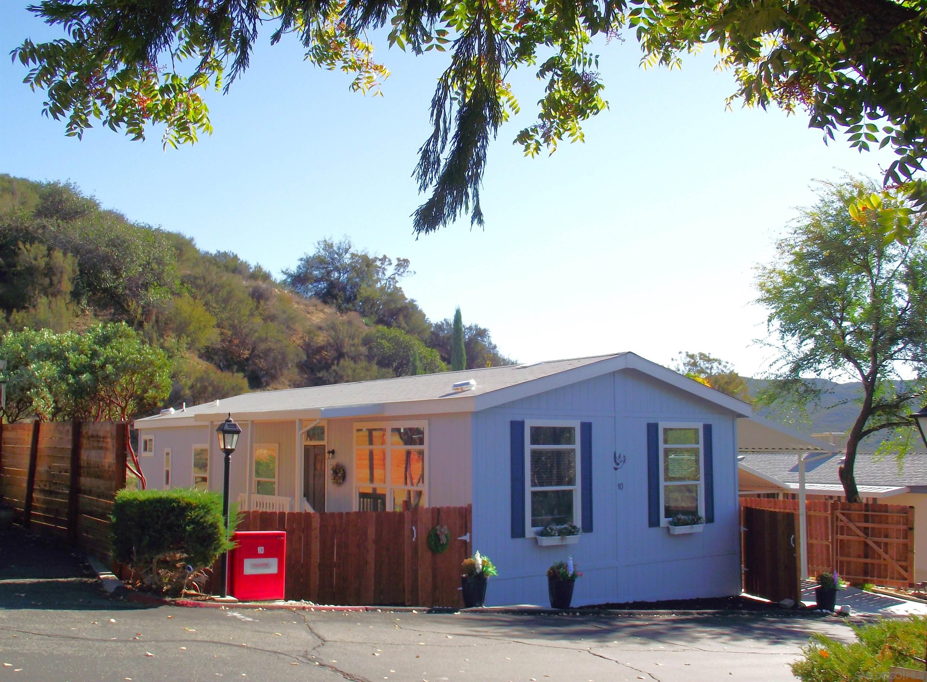 Detail Gallery Image 2 of 69 For 35109  Highway 79  Space #10,  Warner Springs,  CA 92086 - 3 Beds | 2 Baths