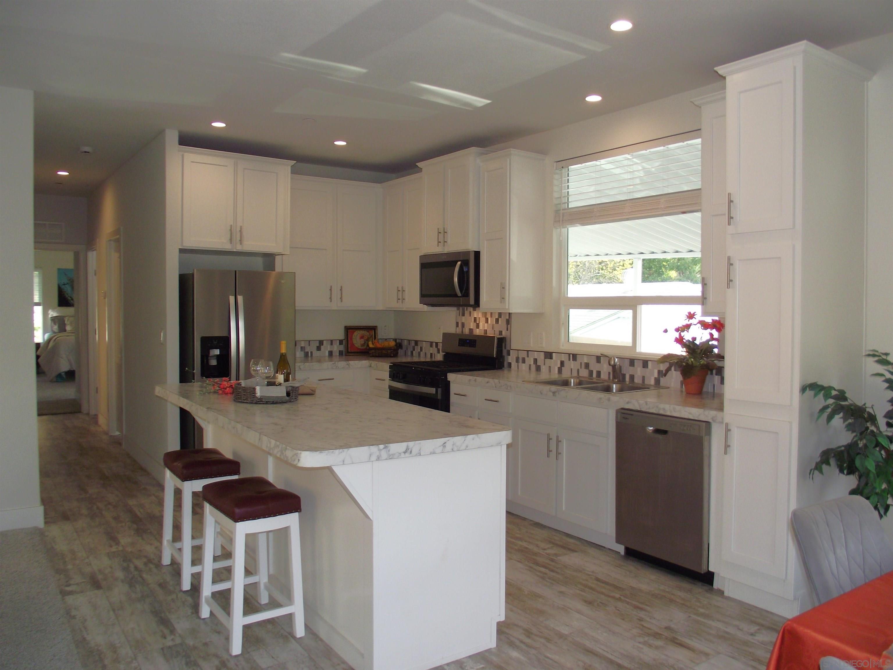 Detail Gallery Image 11 of 62 For 35109  Highway 79  Space #10,  Warner Springs,  CA 92086 - 3 Beds | 2 Baths