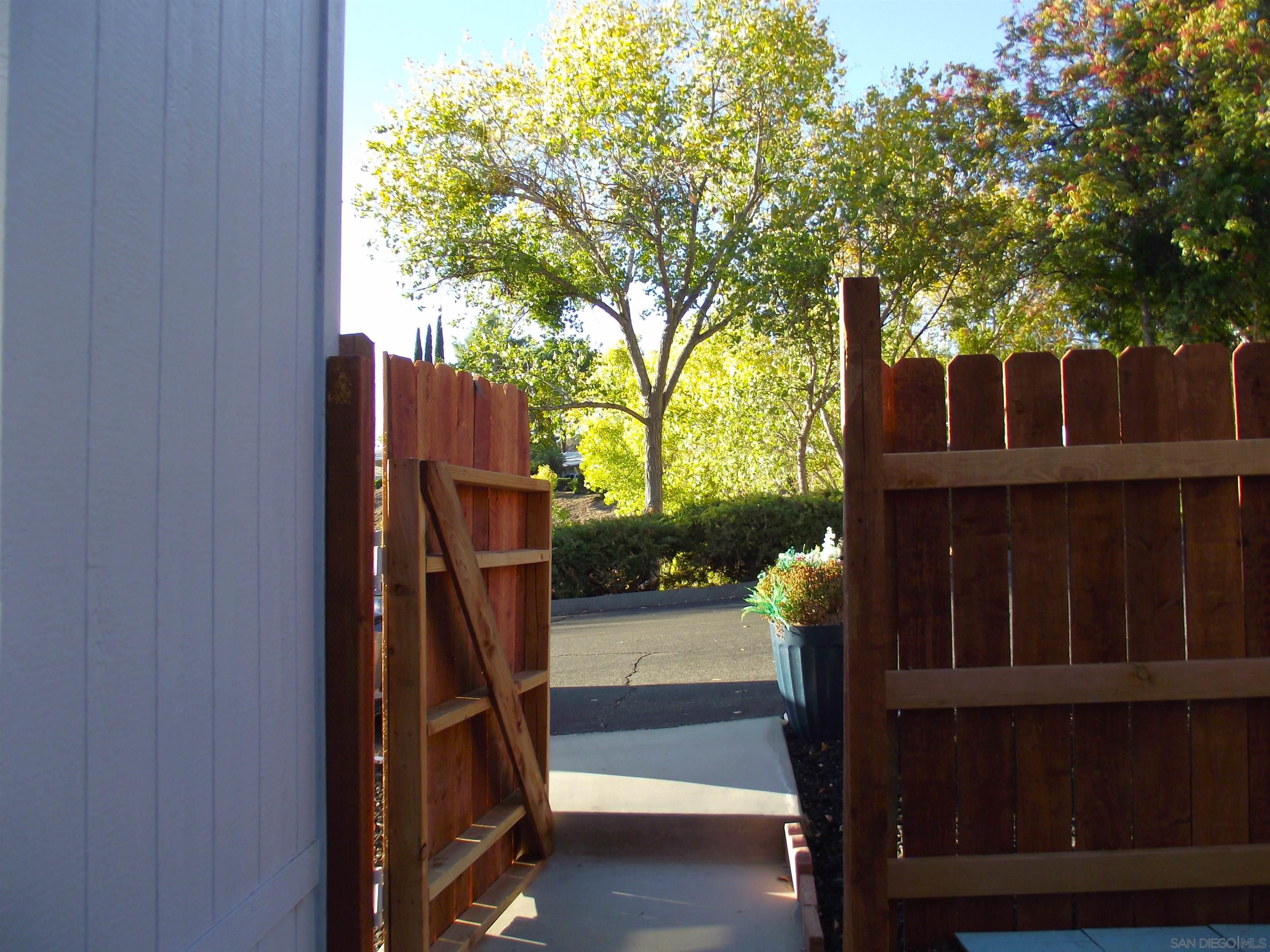 Detail Gallery Image 43 of 69 For 35109  Highway 79  Space #10,  Warner Springs,  CA 92086 - 3 Beds | 2 Baths