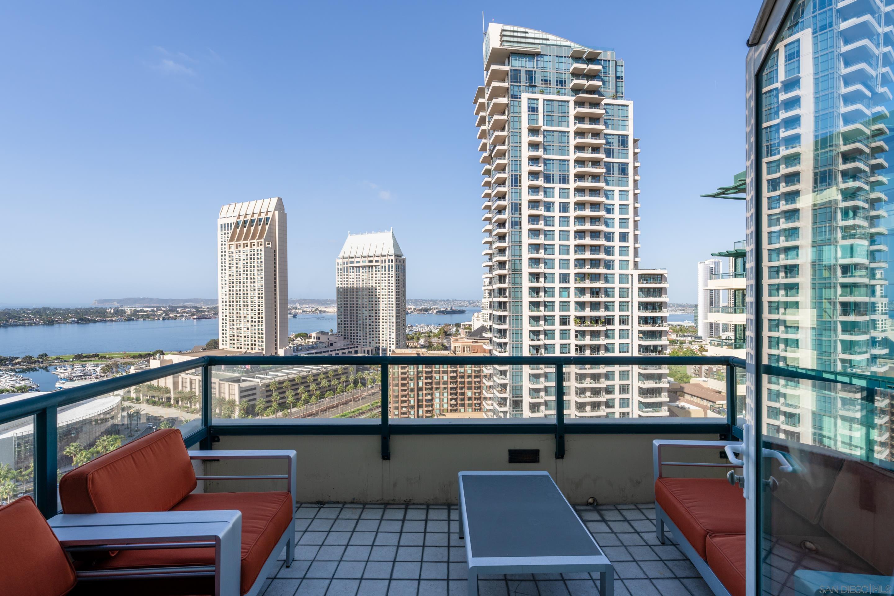 Detail Gallery Image 32 of 73 For 510  1st Ave  2204, San Diego,  CA 92101 - 3 Beds | 3 Baths