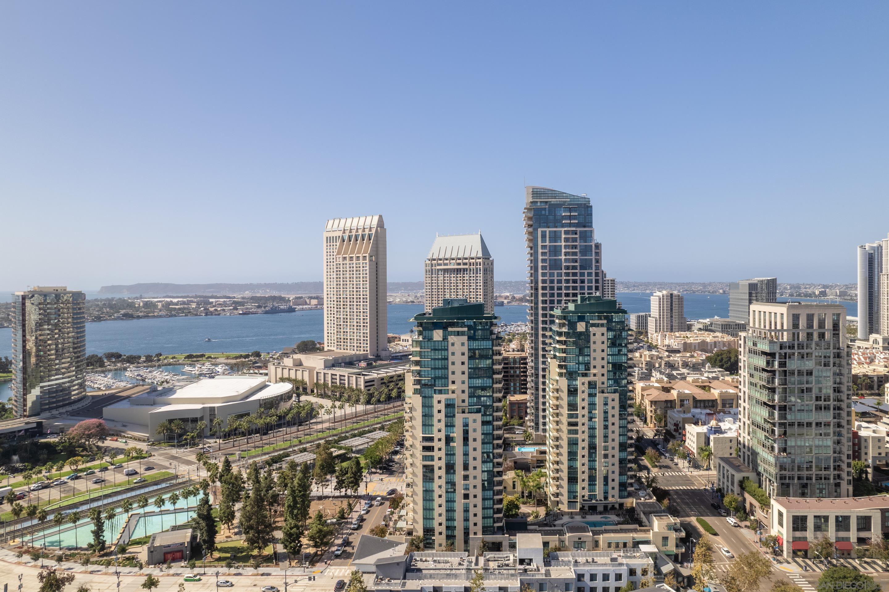 Detail Gallery Image 48 of 73 For 510  1st Ave  2204, San Diego,  CA 92101 - 3 Beds | 3 Baths