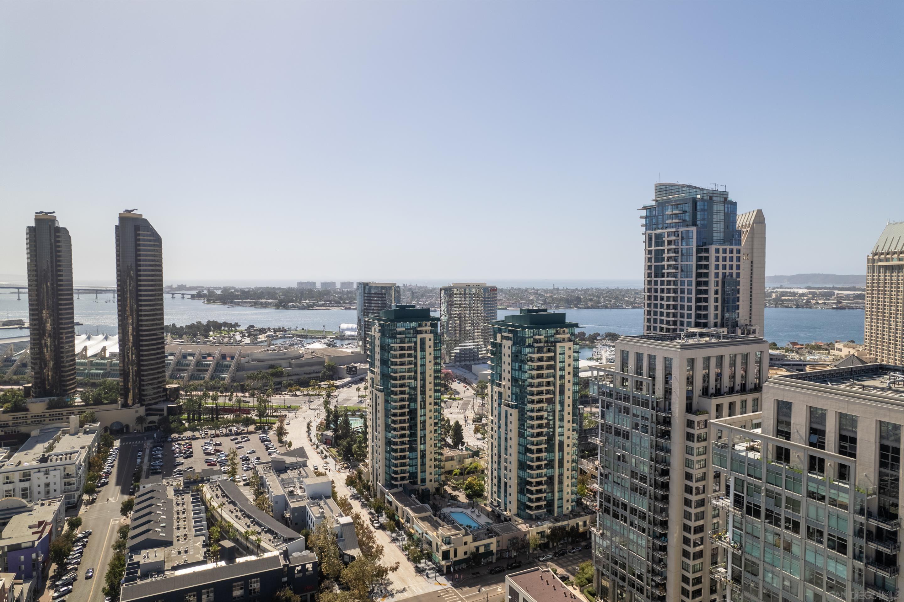 Detail Gallery Image 53 of 73 For 510  1st Ave  2204, San Diego,  CA 92101 - 3 Beds | 3 Baths