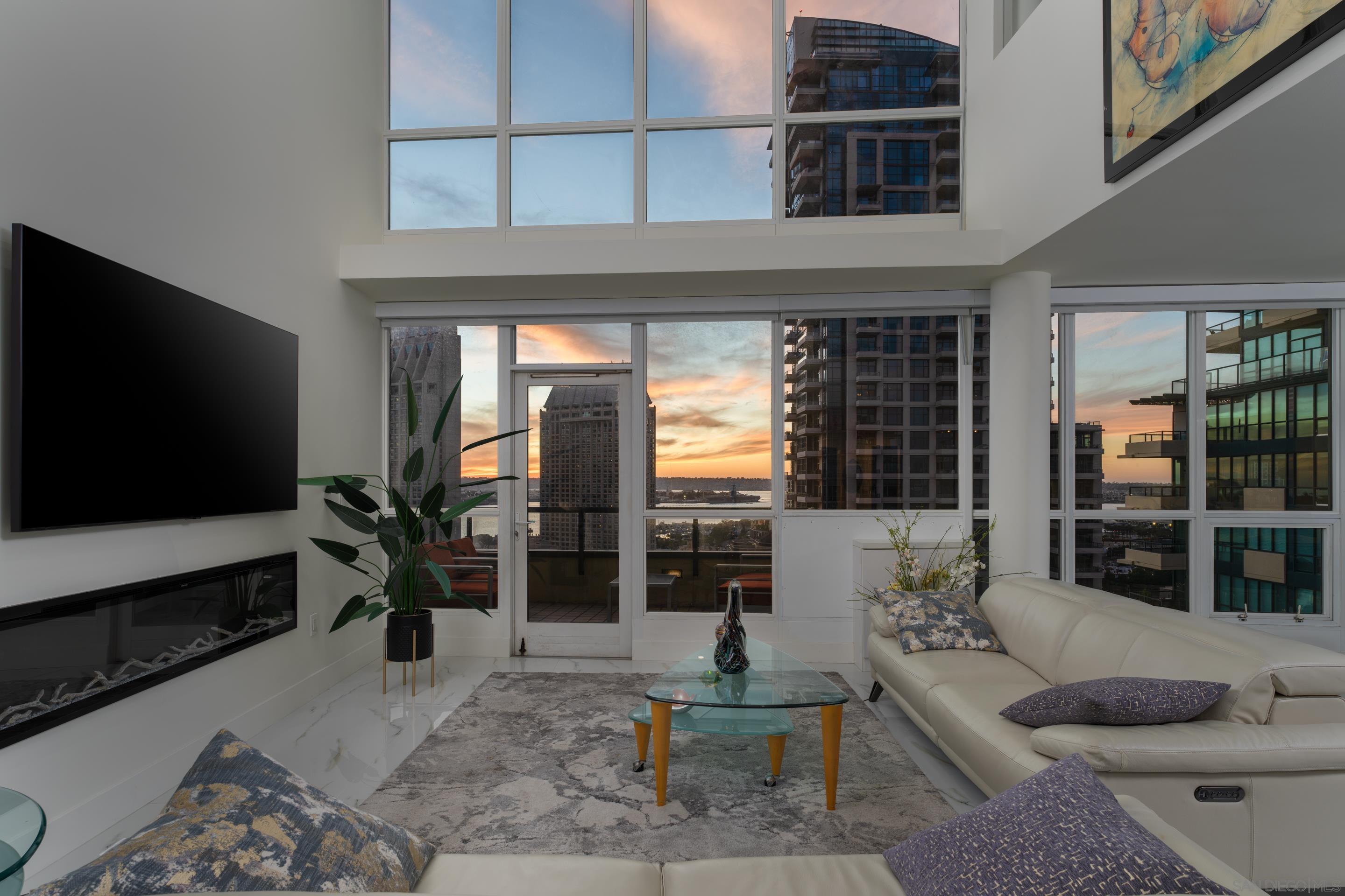 Detail Gallery Image 64 of 73 For 510  1st Ave  2204, San Diego,  CA 92101 - 3 Beds | 3 Baths