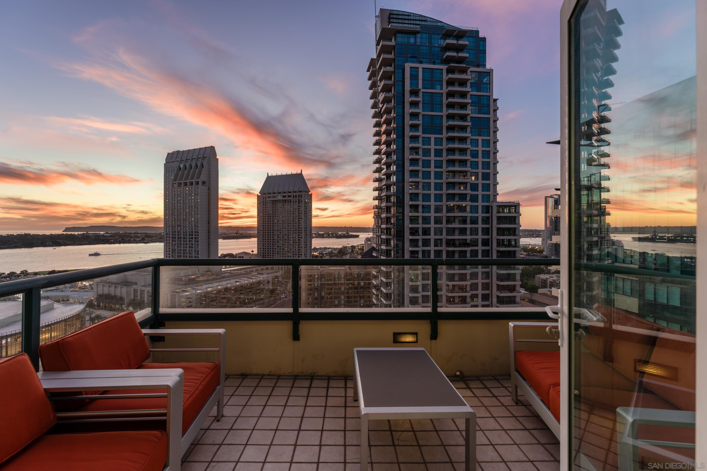 Detail Gallery Image 69 of 73 For 510  1st Ave  2204, San Diego,  CA 92101 - 3 Beds | 3 Baths