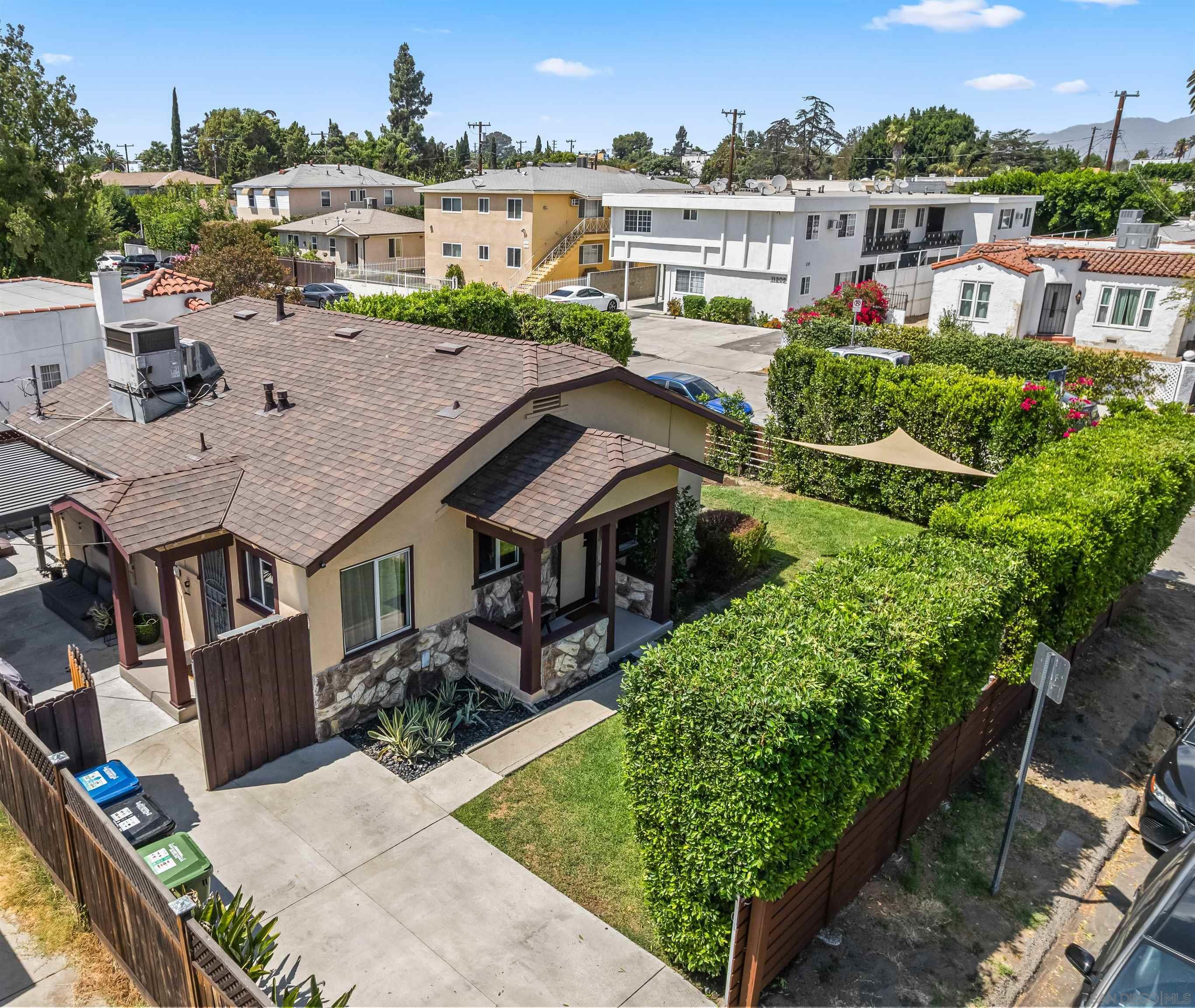 Detail Gallery Image 26 of 31 For 11202  Emelita, North Hollywood,  CA 91601 - 2 Beds | 1 Baths