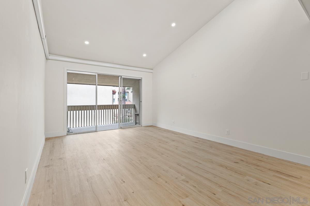 Detail Gallery Image 11 of 19 For 1855  Diamond St  5-309, San Diego,  CA 92109 - 2 Beds | 2 Baths