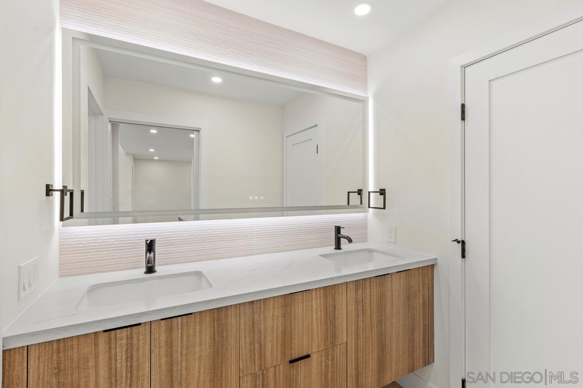 Detail Gallery Image 15 of 19 For 1855  Diamond St  5-309, San Diego,  CA 92109 - 2 Beds | 2 Baths