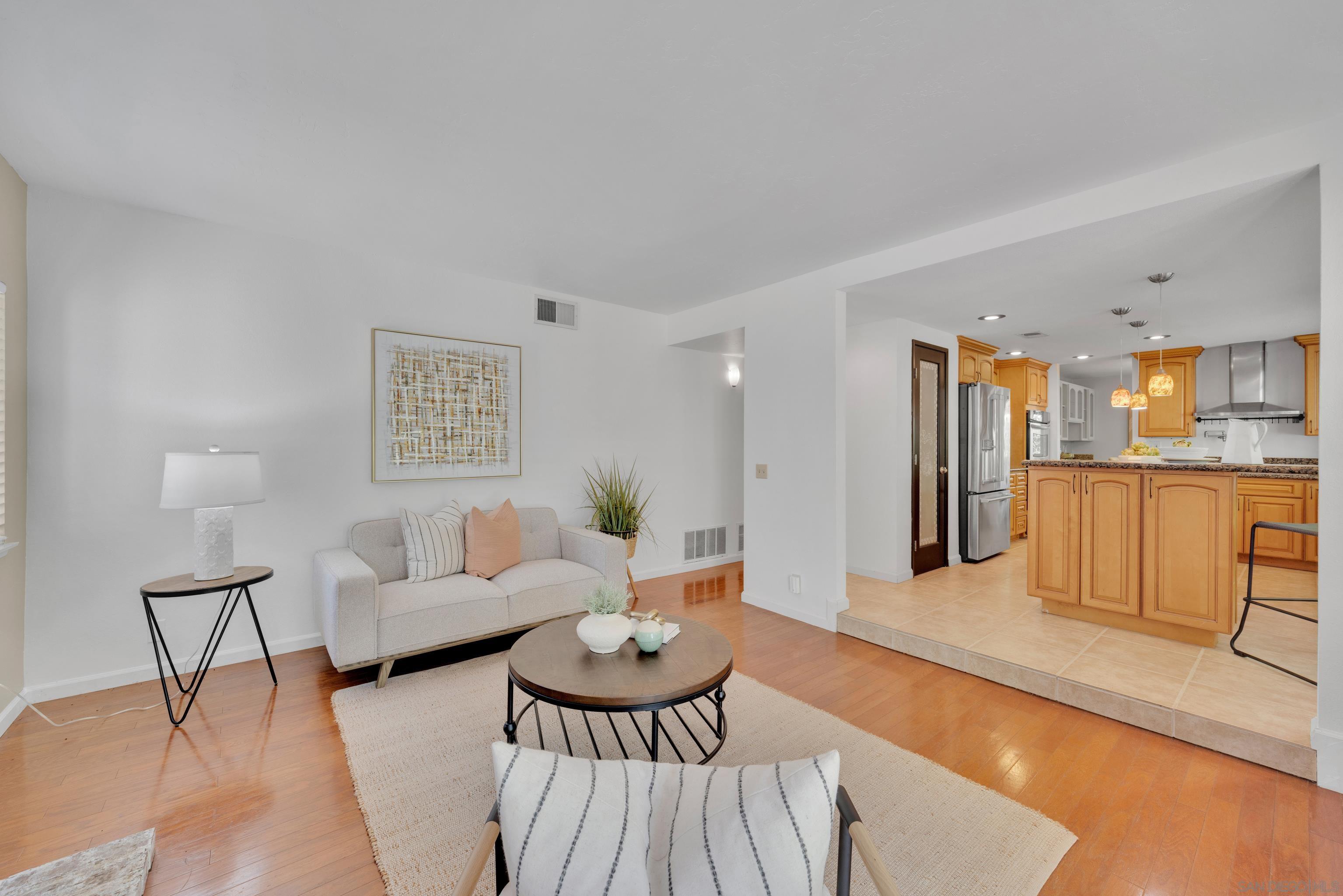 Detail Gallery Image 20 of 60 For 2010  Palsero Ave, Escondido,  CA 92029 - 4 Beds | 3 Baths