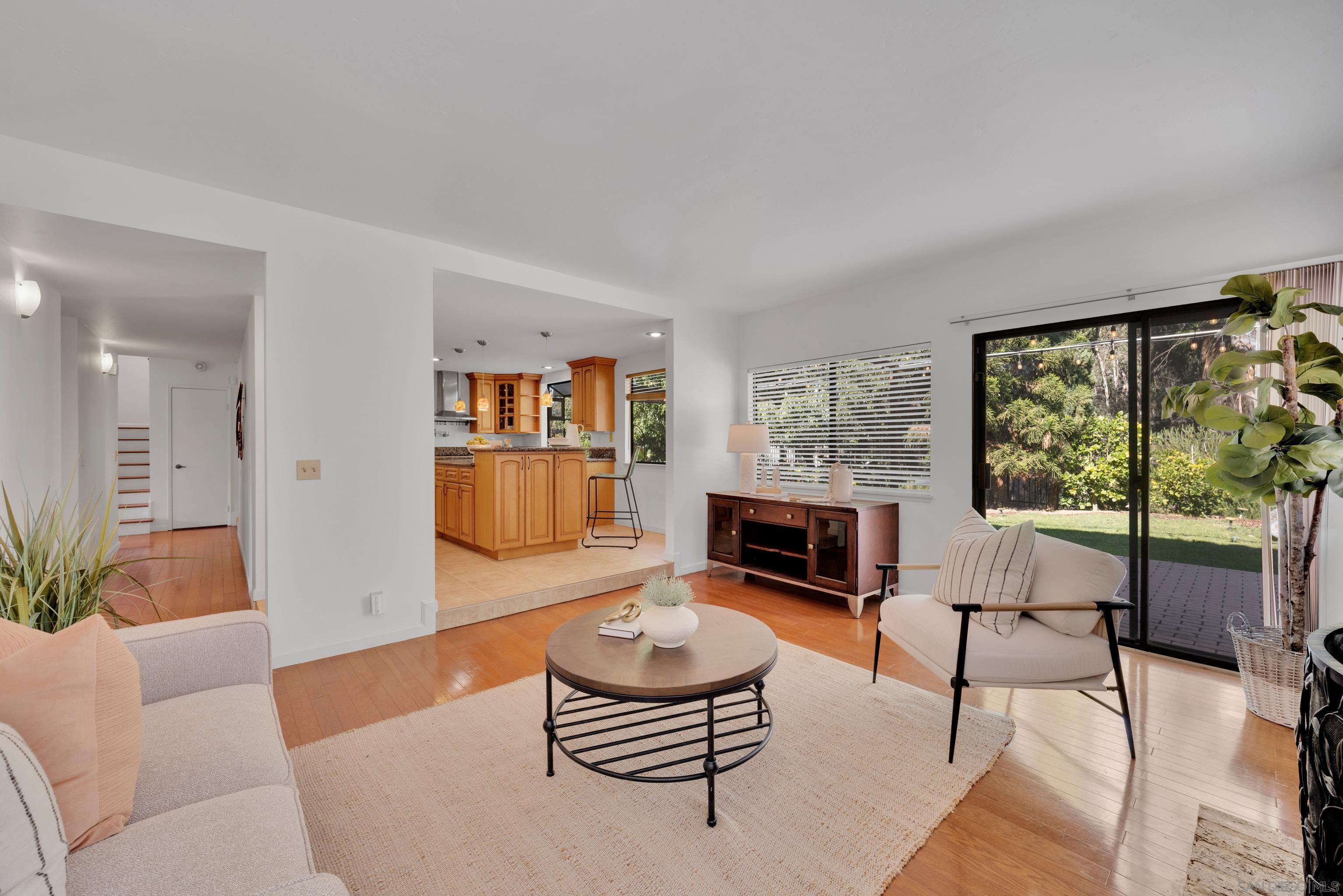 Detail Gallery Image 23 of 60 For 2010  Palsero Ave, Escondido,  CA 92029 - 4 Beds | 3 Baths