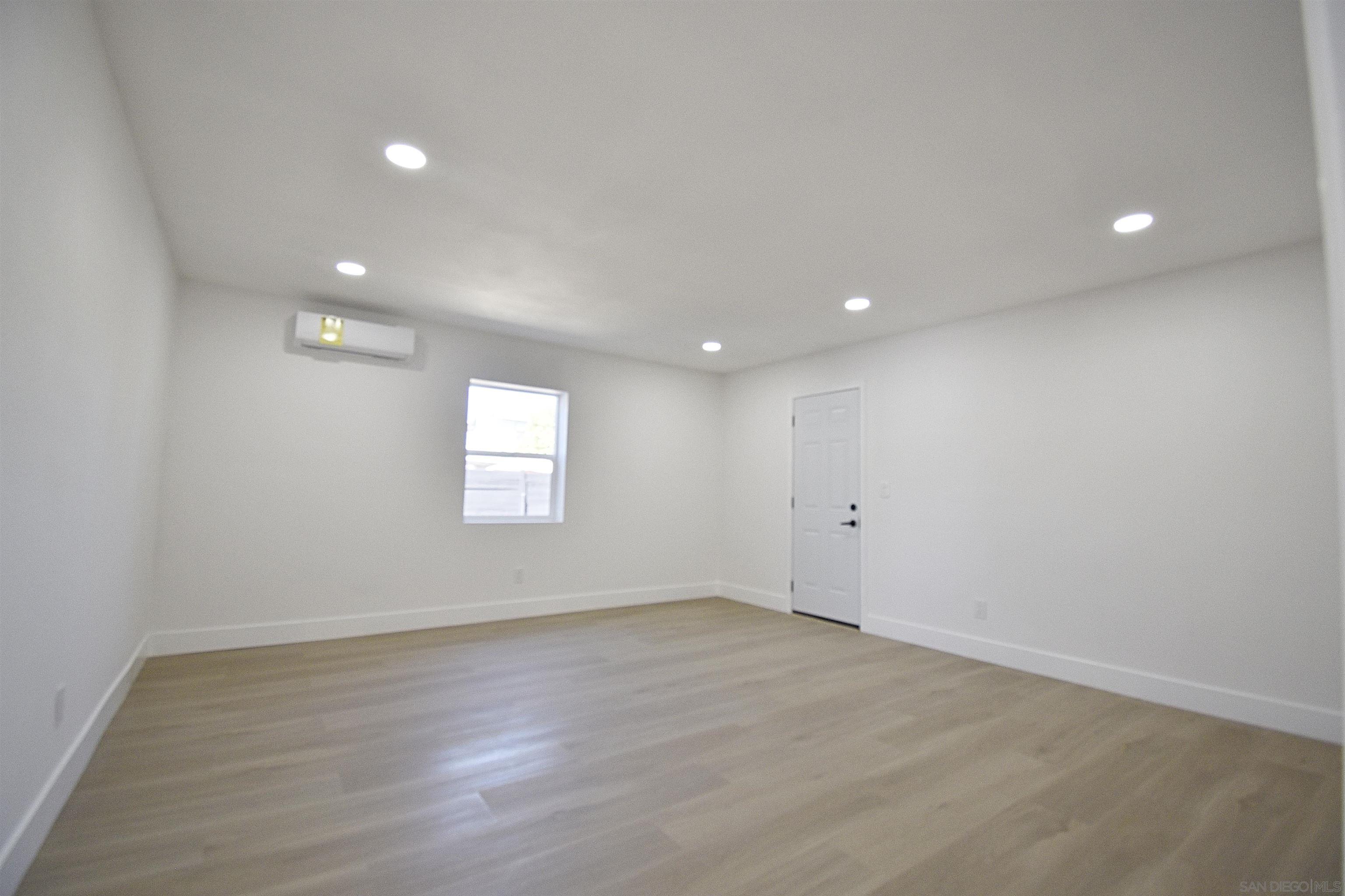 Detail Gallery Image 18 of 49 For 4772  Mount Gaywas, San Diego,  CA 92117 - 5 Beds | 2 Baths