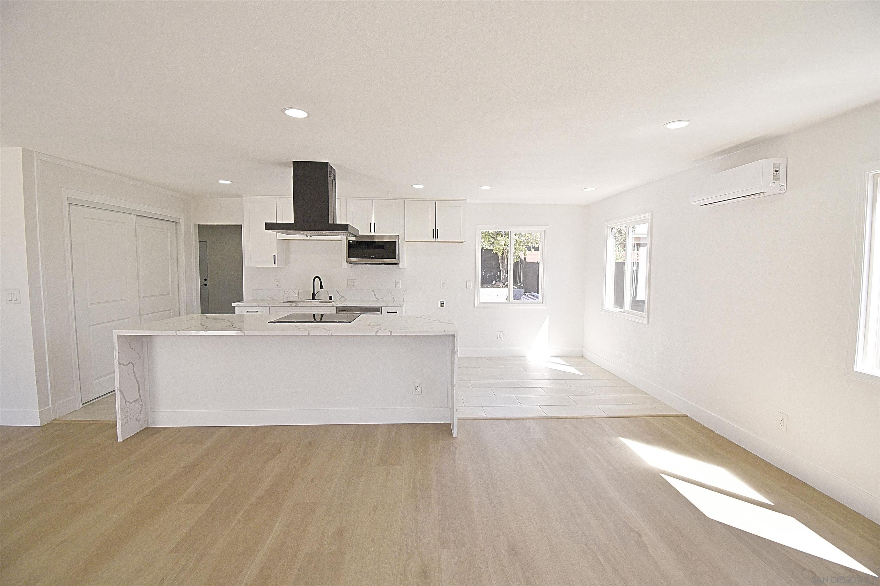 Detail Gallery Image 7 of 49 For 4772  Mount Gaywas, San Diego,  CA 92117 - 5 Beds | 2 Baths