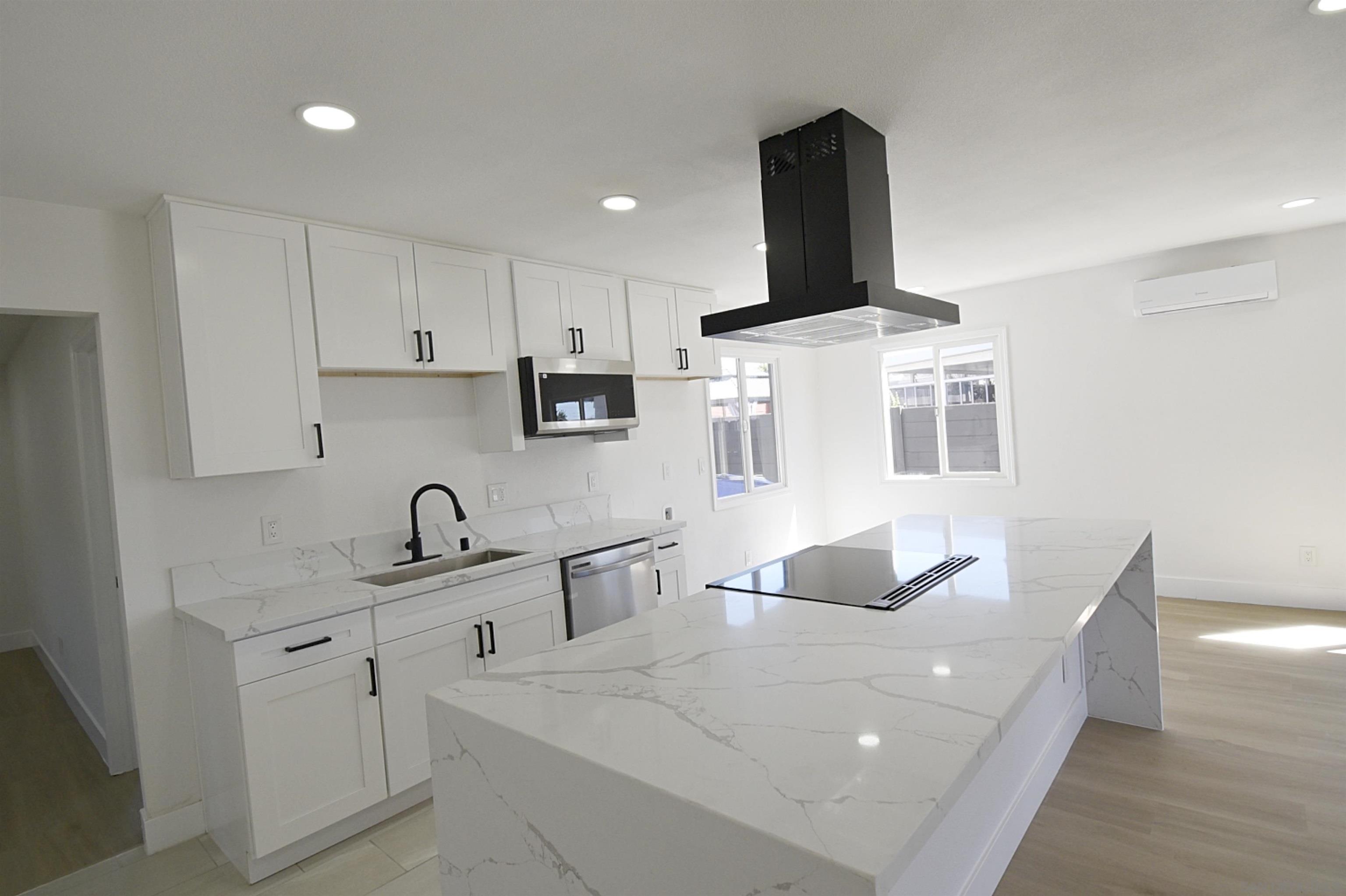 Detail Gallery Image 10 of 49 For 4772  Mount Gaywas, San Diego,  CA 92117 - 5 Beds | 2 Baths