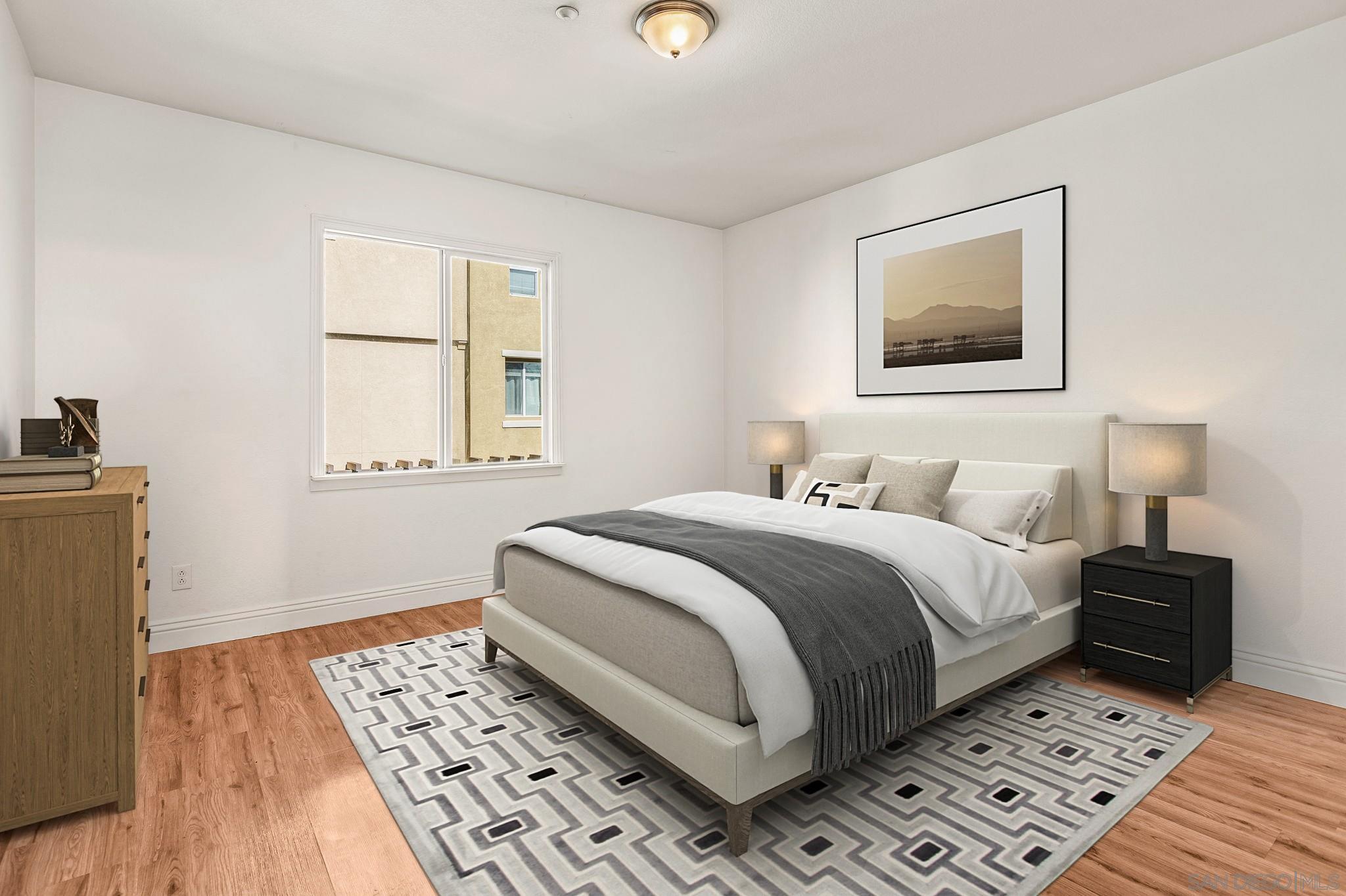 Detail Gallery Image 11 of 23 For 5447  Soho View Ter, San Diego,  CA 92105 - 3 Beds | 2/1 Baths