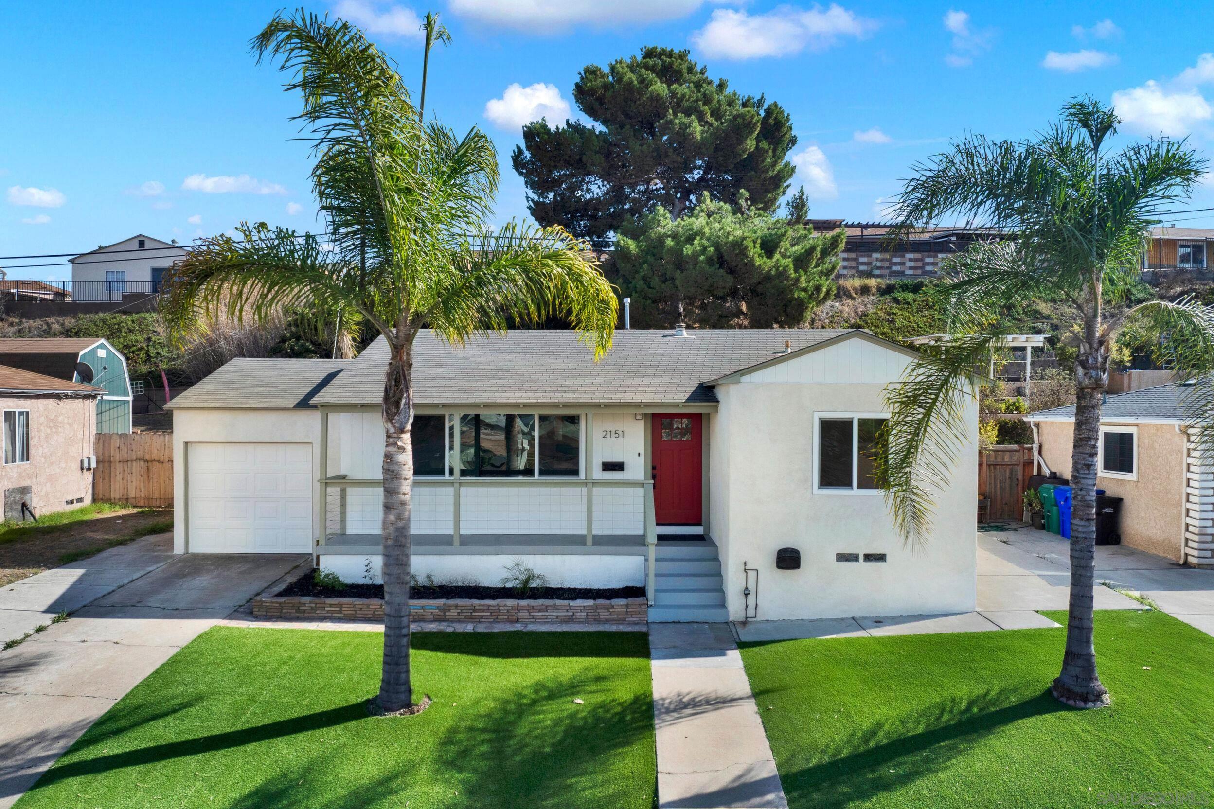 Detail Gallery Image 2 of 25 For 2151  54th, San Diego,  CA 92105 - 2 Beds | 1/1 Baths