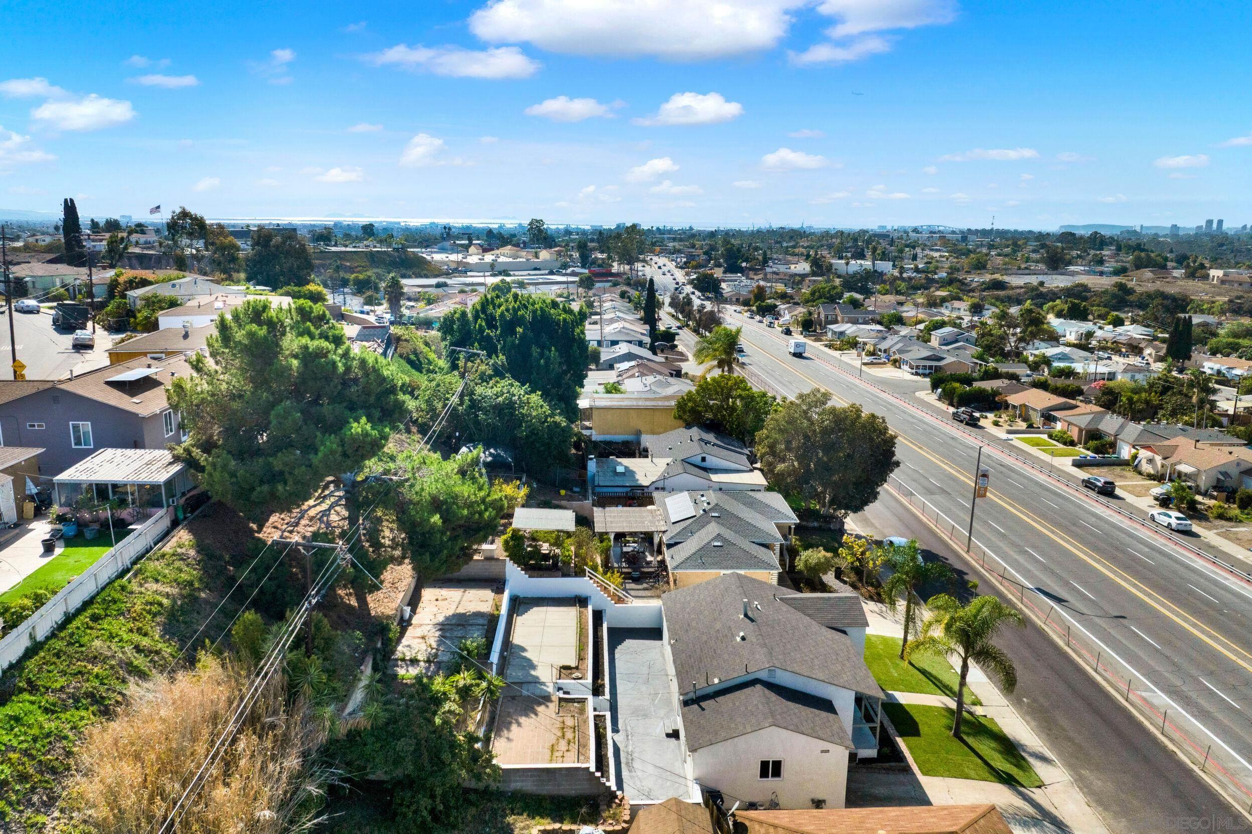 Detail Gallery Image 22 of 25 For 2151  54th, San Diego,  CA 92105 - 2 Beds | 1/1 Baths