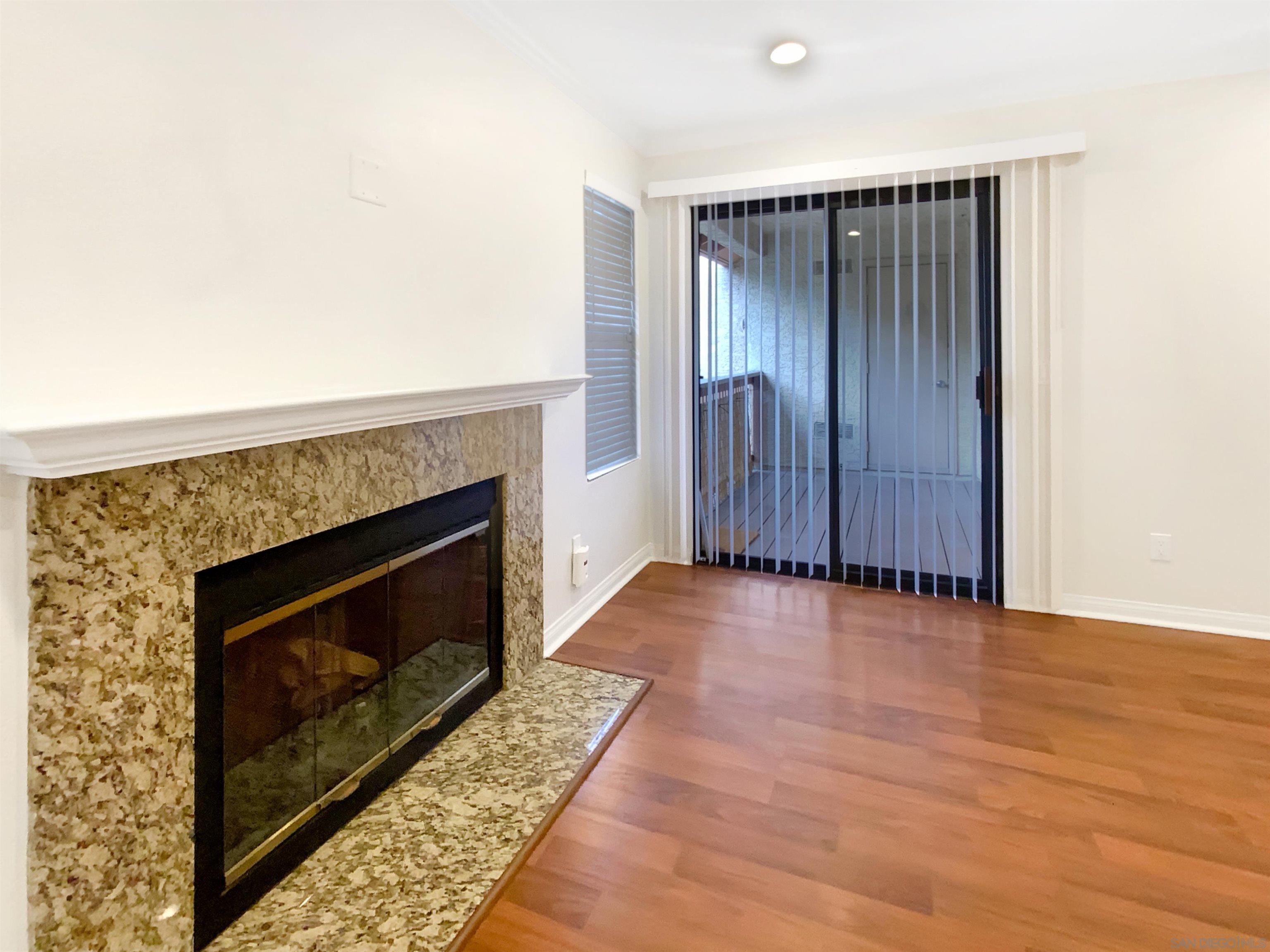 Detail Gallery Image 14 of 22 For 12059  Alta Carmel Ct  #168,  San Diego,  CA 92128 - 2 Beds | 2 Baths