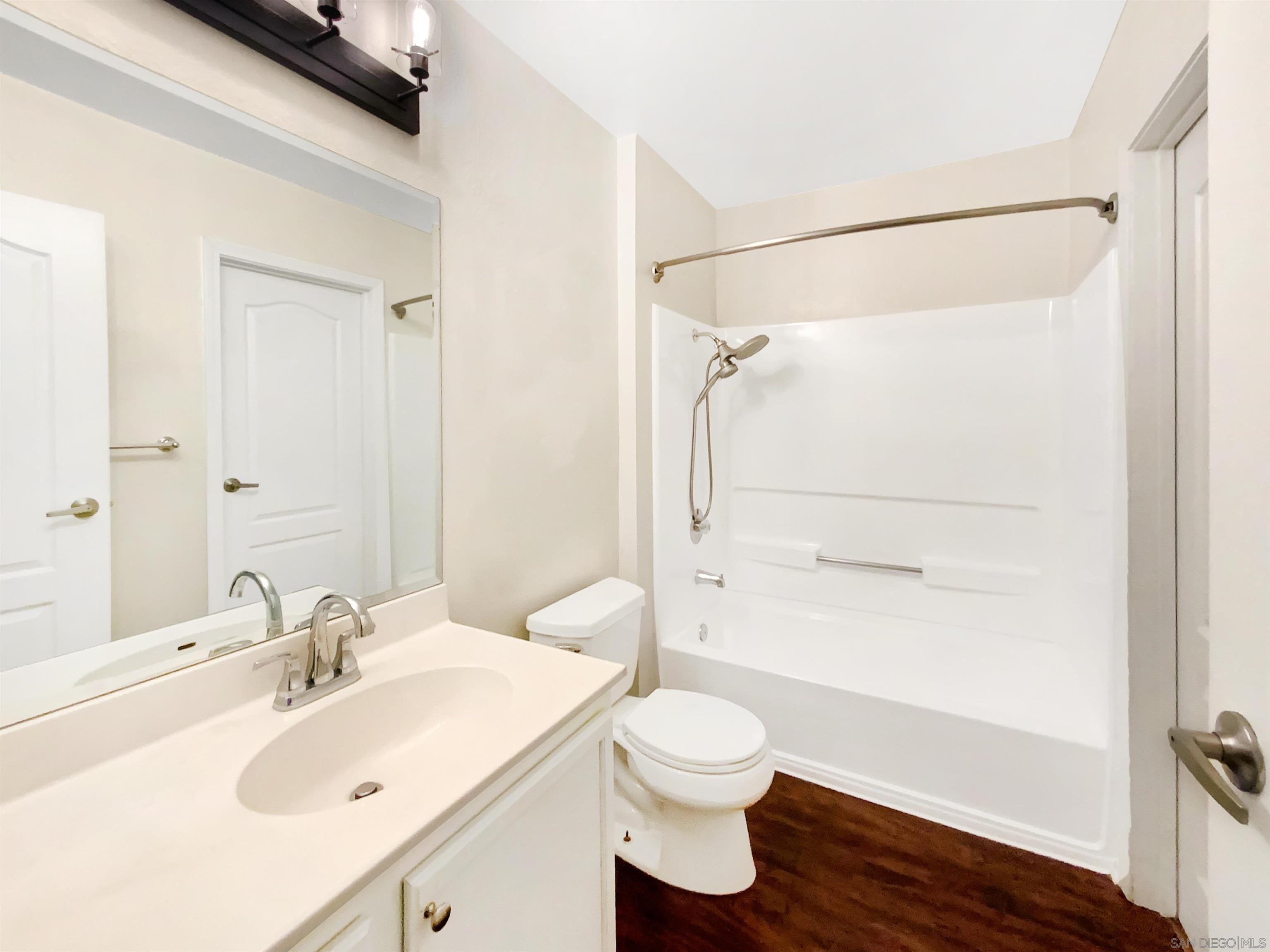 Detail Gallery Image 10 of 22 For 12059  Alta Carmel Ct  #168,  San Diego,  CA 92128 - 2 Beds | 2 Baths