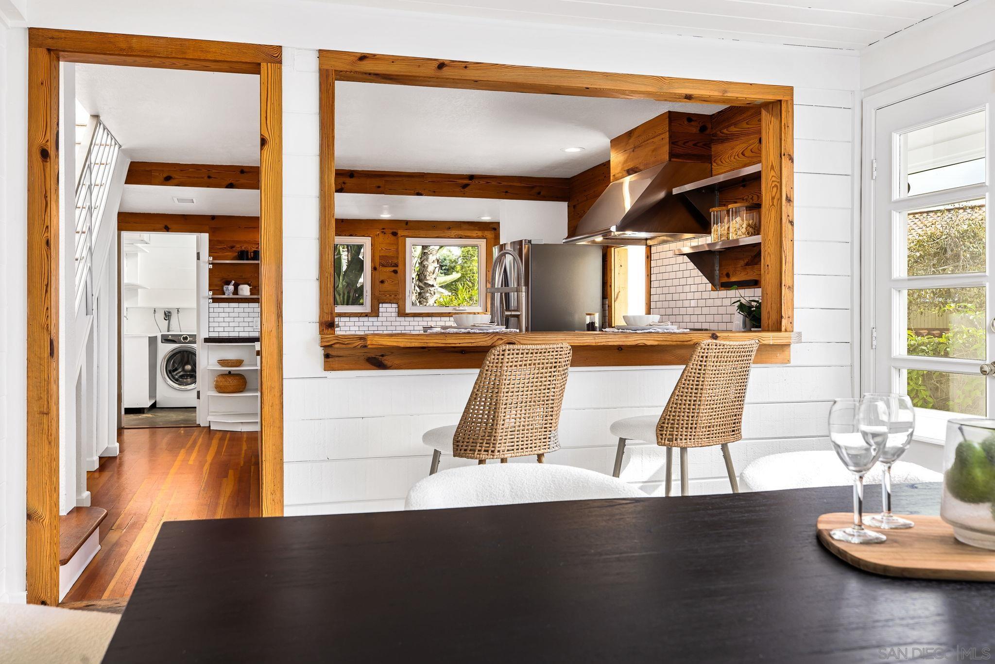 Detail Gallery Image 24 of 62 For 445  Sheffield Ave, Cardiff By The Sea,  CA 92007 - 4 Beds | 3/1 Baths