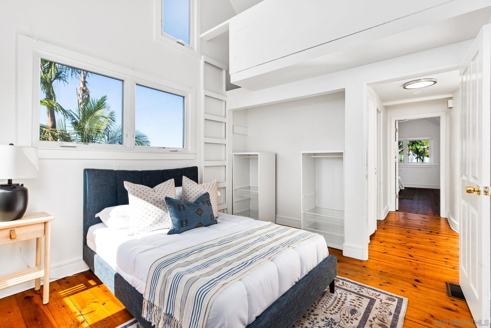 Detail Gallery Image 52 of 62 For 445  Sheffield Ave, Cardiff By The Sea,  CA 92007 - 4 Beds | 3/1 Baths