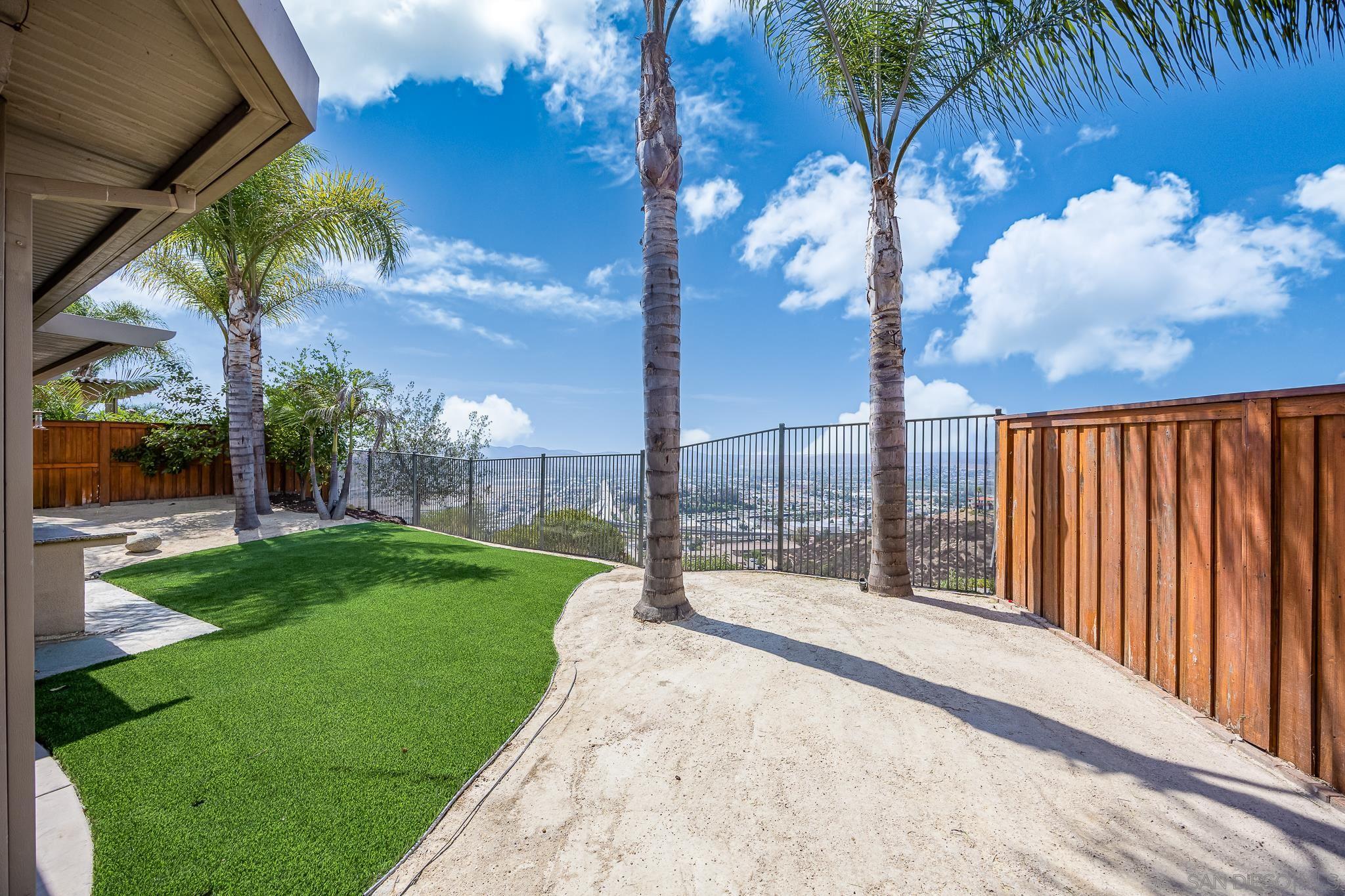 Detail Gallery Image 37 of 44 For 5120  Sevilla St, Santee,  CA 92071 - 5 Beds | 4/1 Baths