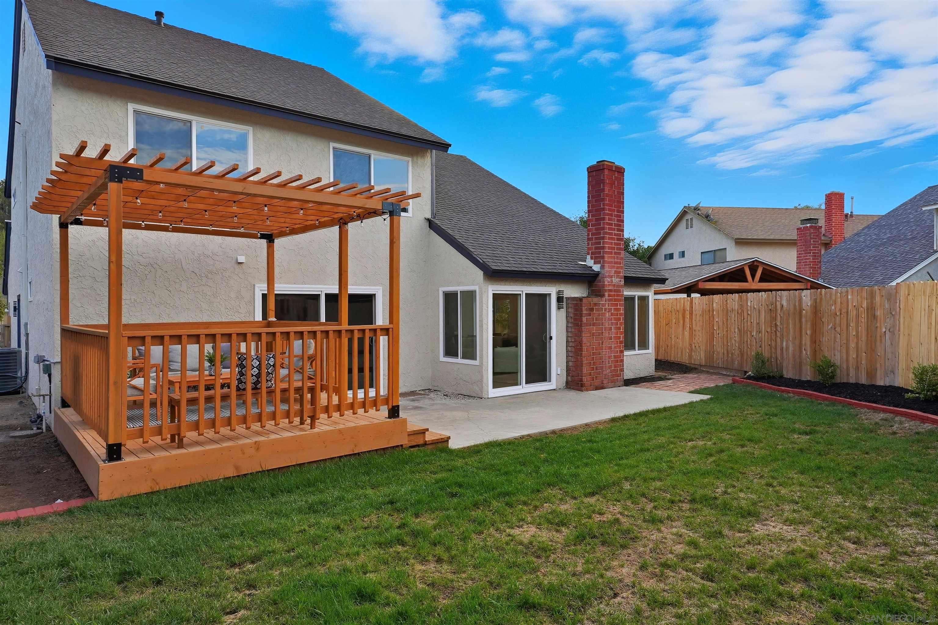 Detail Gallery Image 24 of 28 For 9562  Benavente St, San Diego,  CA 92129 - 5 Beds | 3/1 Baths