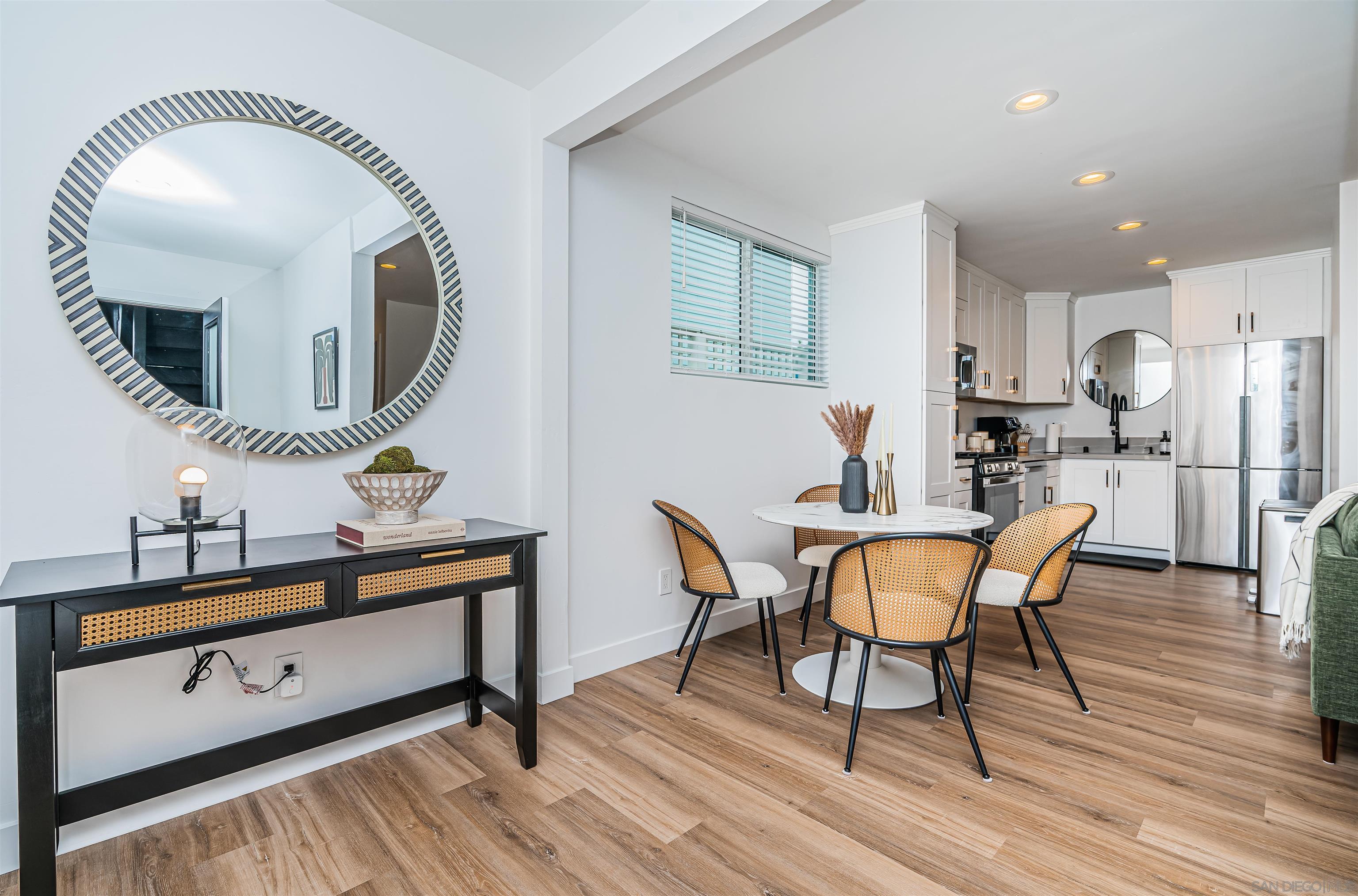 Detail Gallery Image 23 of 52 For 1001-11  3rd Street, Coronado,  CA 92118 - – Beds | – Baths