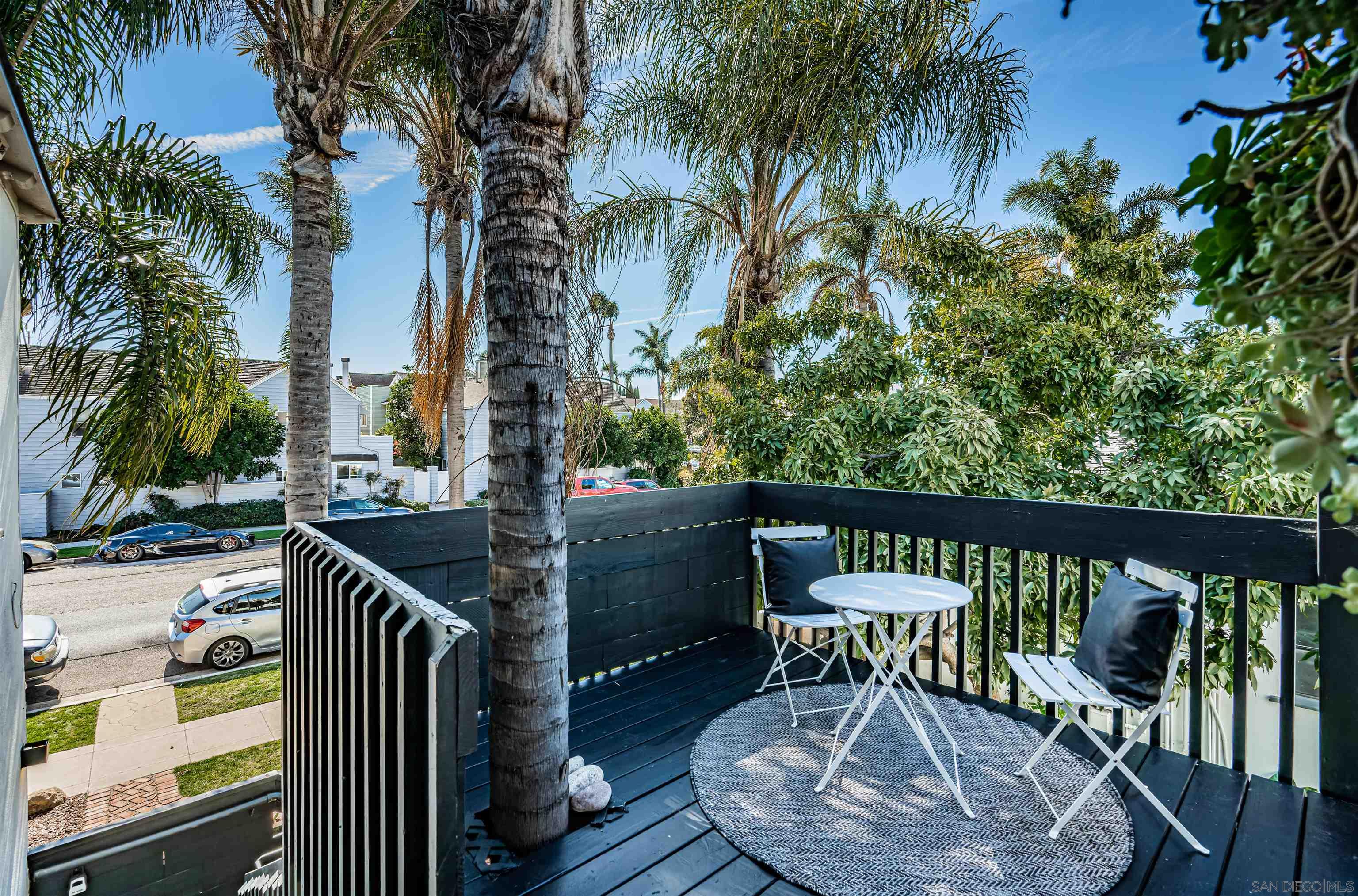 Detail Gallery Image 4 of 52 For 1001-11  3rd Street, Coronado,  CA 92118 - – Beds | – Baths