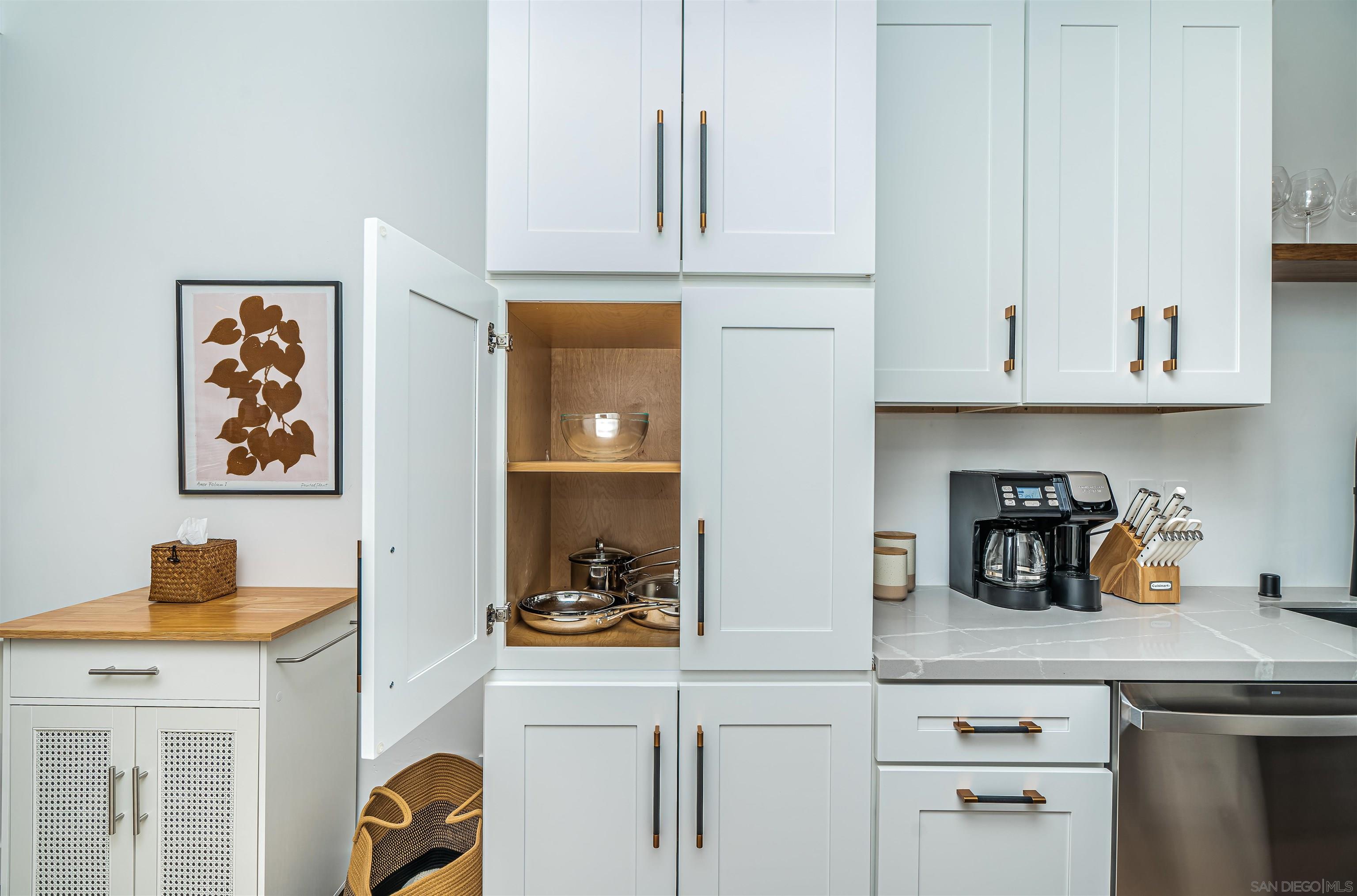 Detail Gallery Image 34 of 52 For 1001-11  3rd Street, Coronado,  CA 92118 - – Beds | – Baths