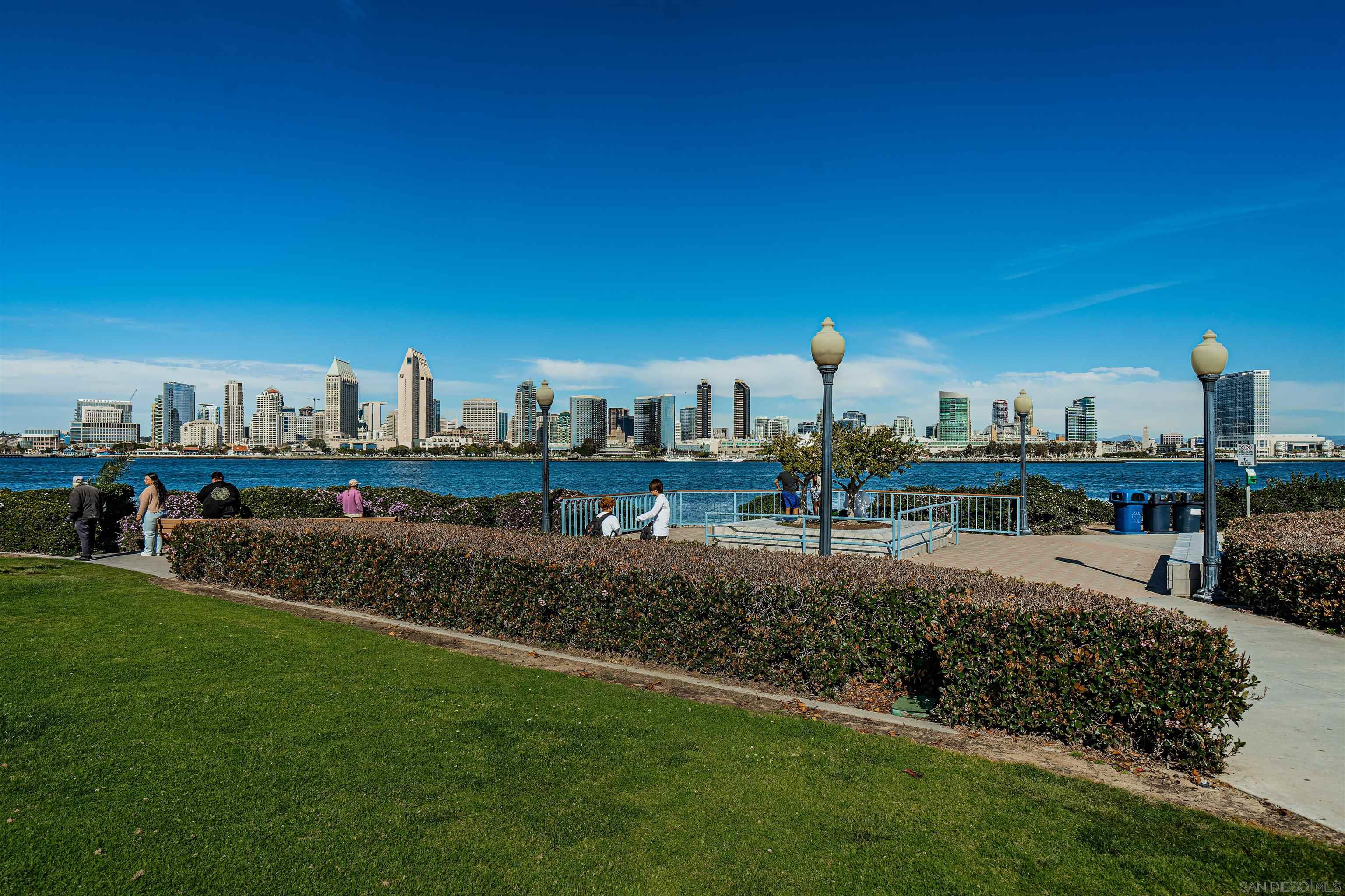 Detail Gallery Image 41 of 52 For 1001-11  3rd Street, Coronado,  CA 92118 - – Beds | – Baths