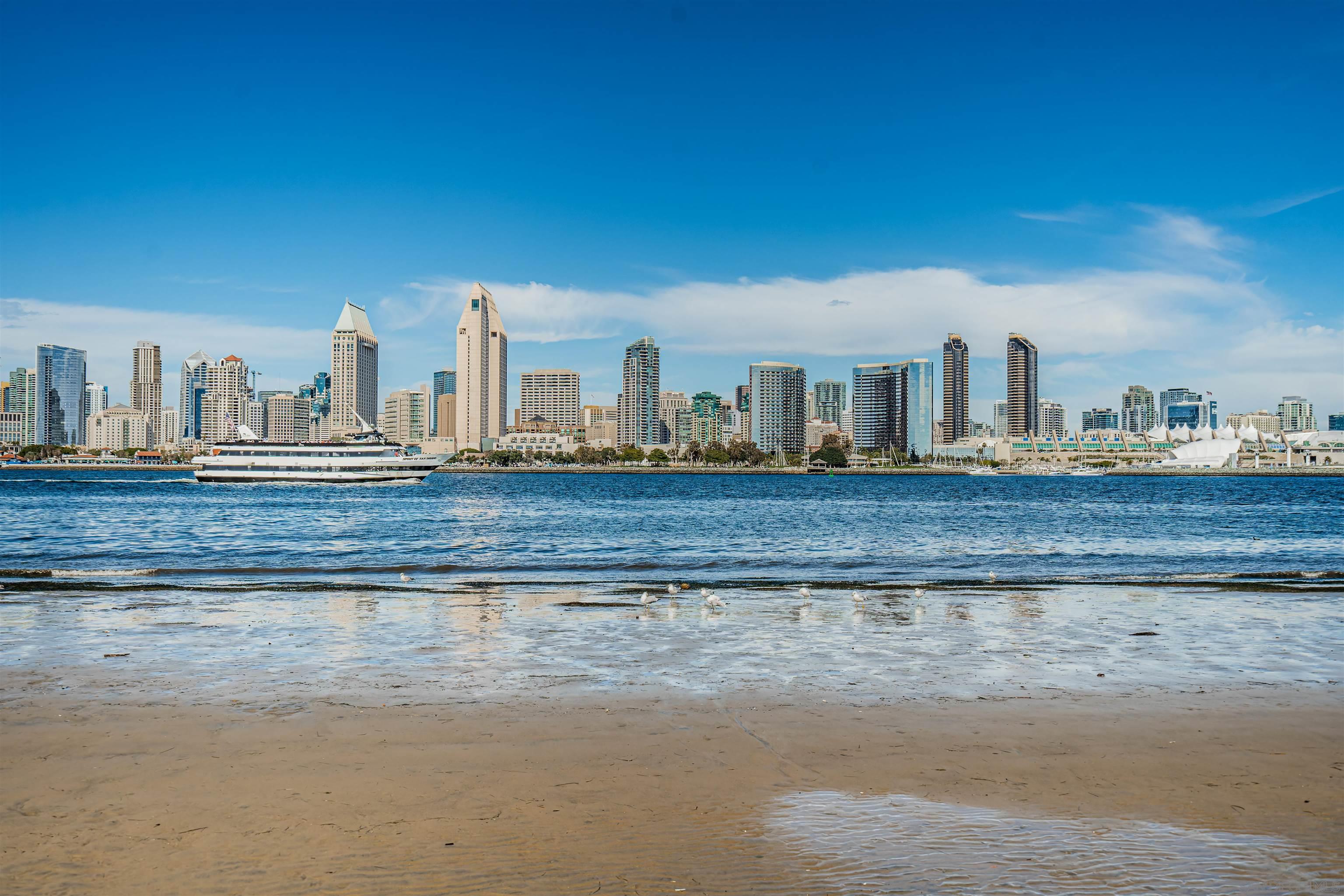 Detail Gallery Image 42 of 52 For 1001-11  3rd Street, Coronado,  CA 92118 - – Beds | – Baths