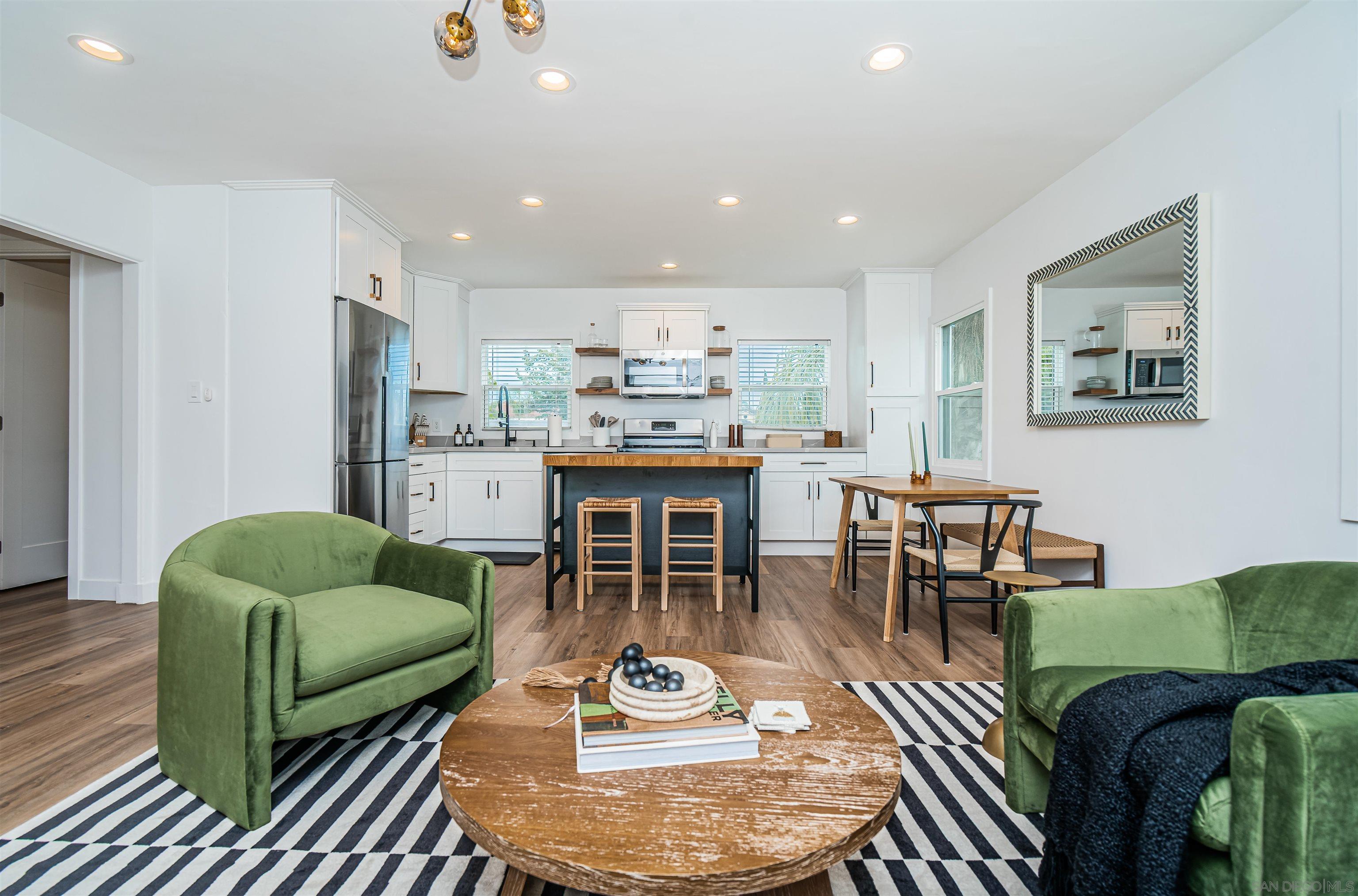 Detail Gallery Image 6 of 52 For 1001-11  3rd Street, Coronado,  CA 92118 - – Beds | – Baths