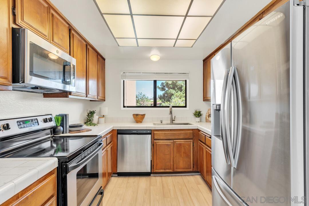 Detail Gallery Image 8 of 35 For 4245  Asher St  #64,  San Diego,  CA 92110 - 2 Beds | 2 Baths