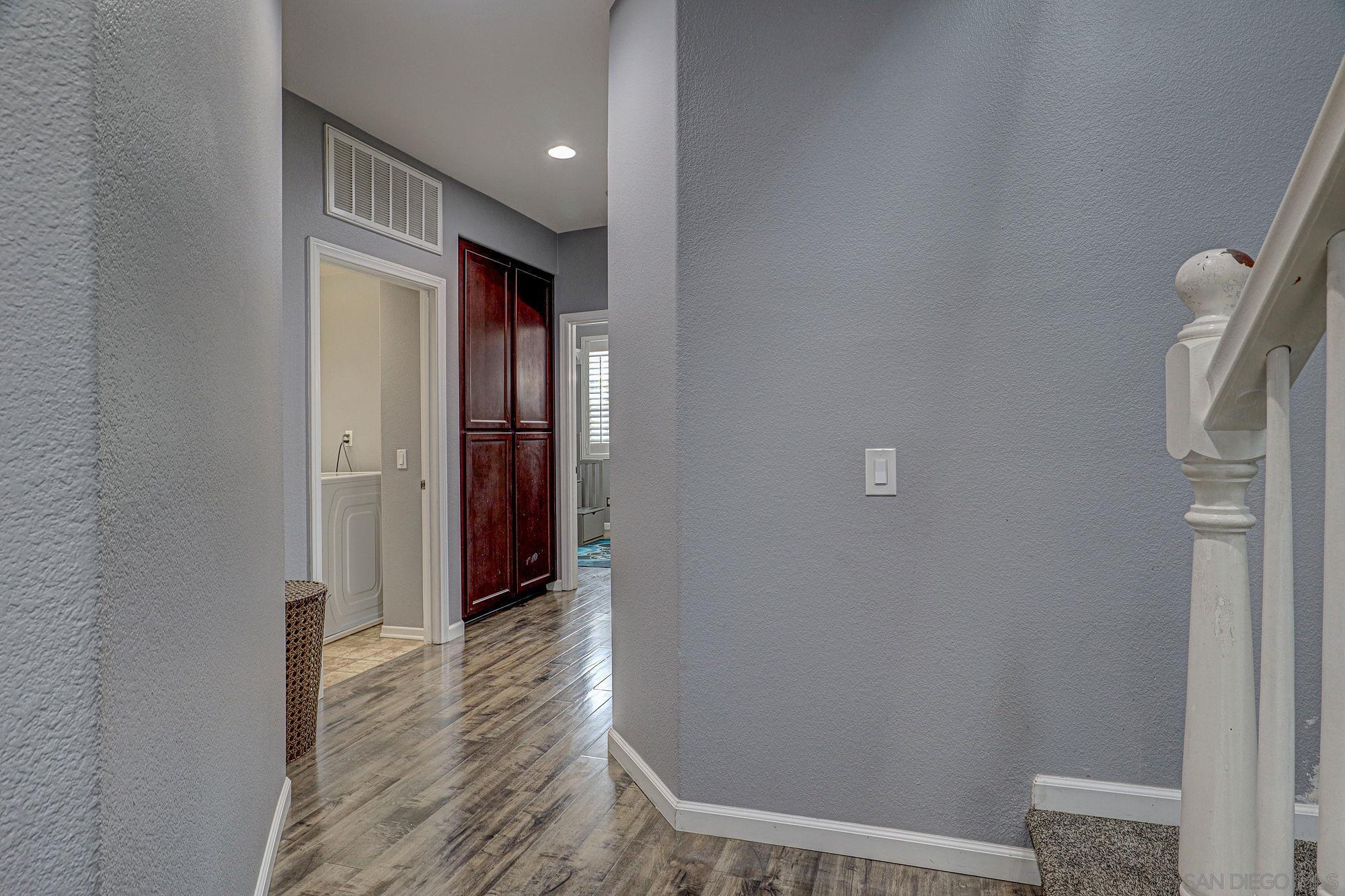 Detail Gallery Image 15 of 26 For 1526  Caminito Sicilia, Chula Vista,  CA 91915 - 3 Beds | 2/1 Baths