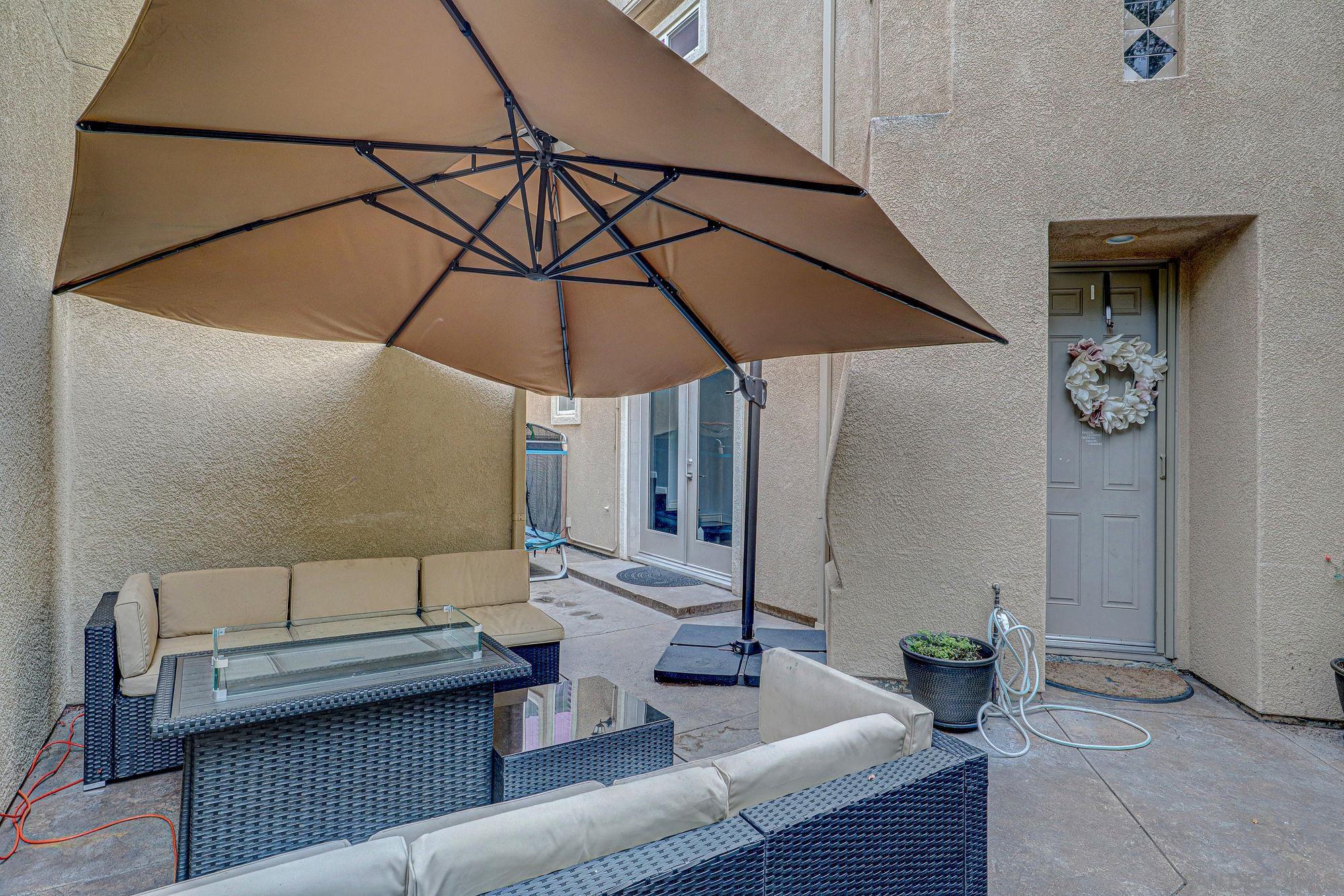 Detail Gallery Image 4 of 26 For 1526  Caminito Sicilia, Chula Vista,  CA 91915 - 3 Beds | 2/1 Baths