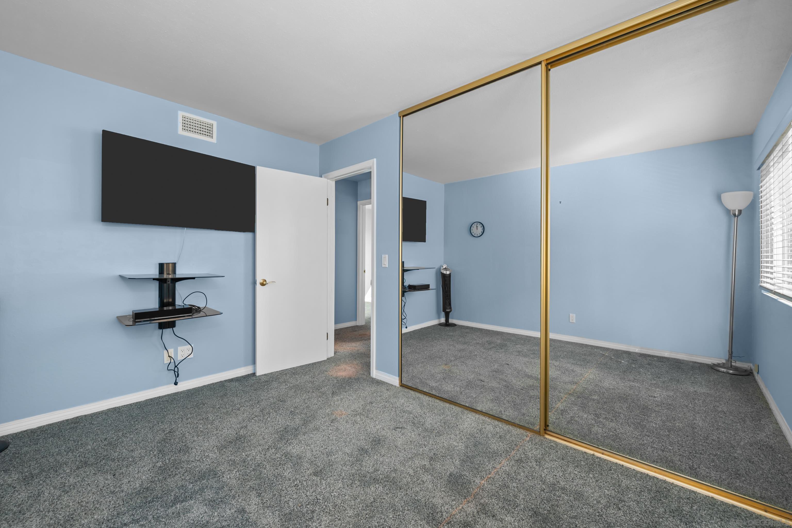 Detail Gallery Image 19 of 32 For 13170  Entreken Ave, San Diego,  CA 92129 - 4 Beds | 2/1 Baths