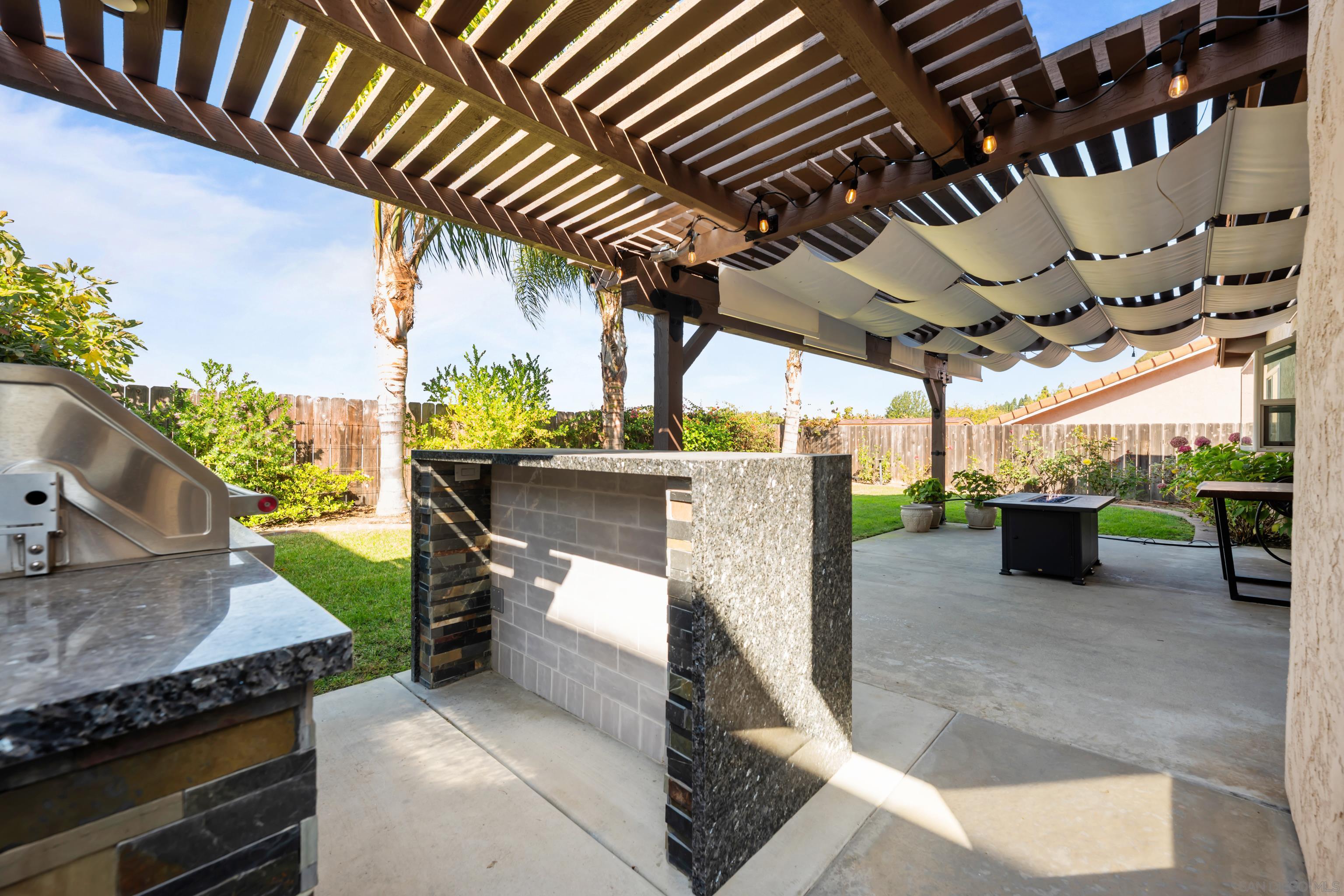 Detail Gallery Image 27 of 32 For 13170  Entreken Ave, San Diego,  CA 92129 - 4 Beds | 2/1 Baths