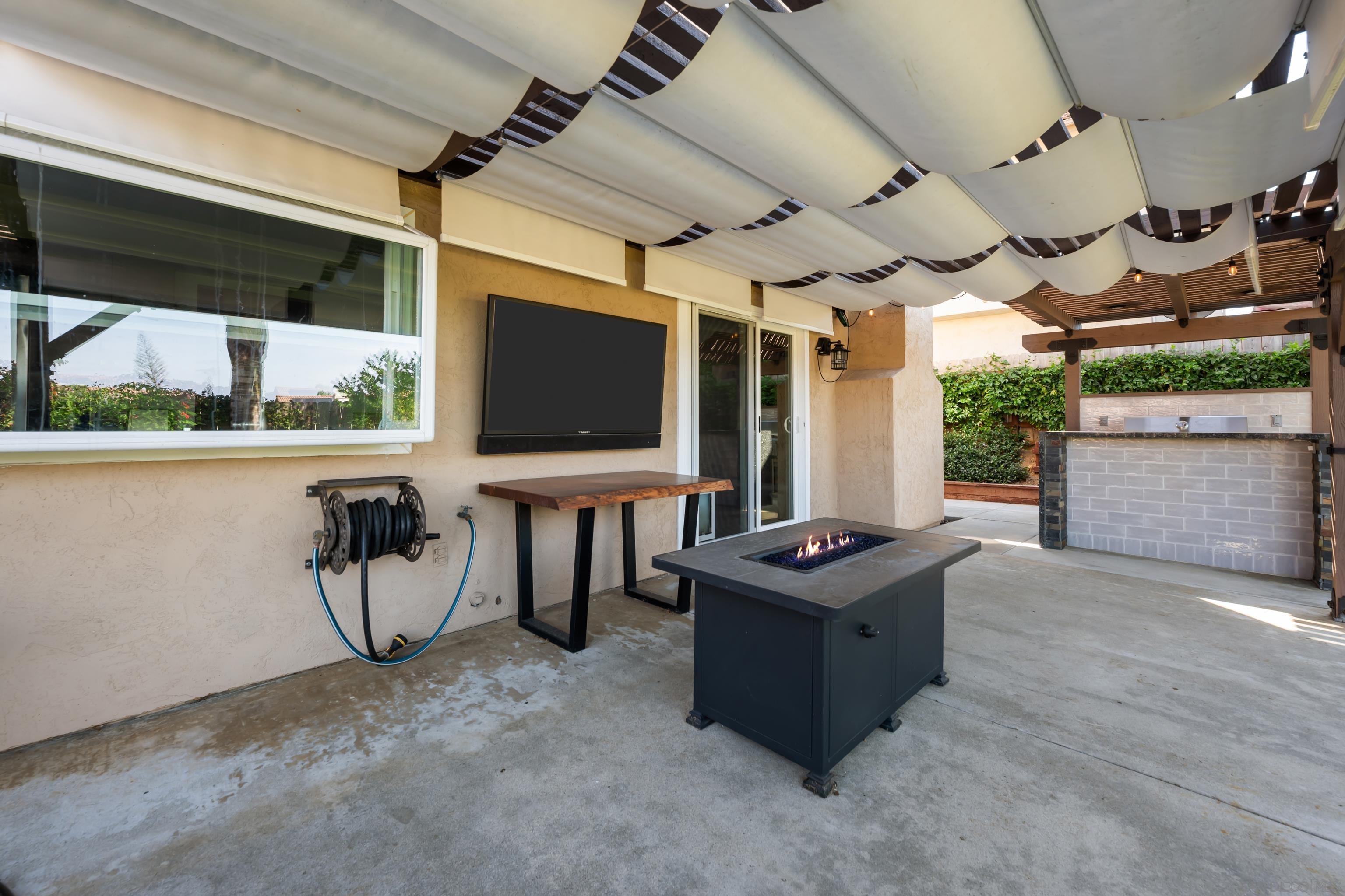 Detail Gallery Image 29 of 32 For 13170  Entreken Ave, San Diego,  CA 92129 - 4 Beds | 2/1 Baths