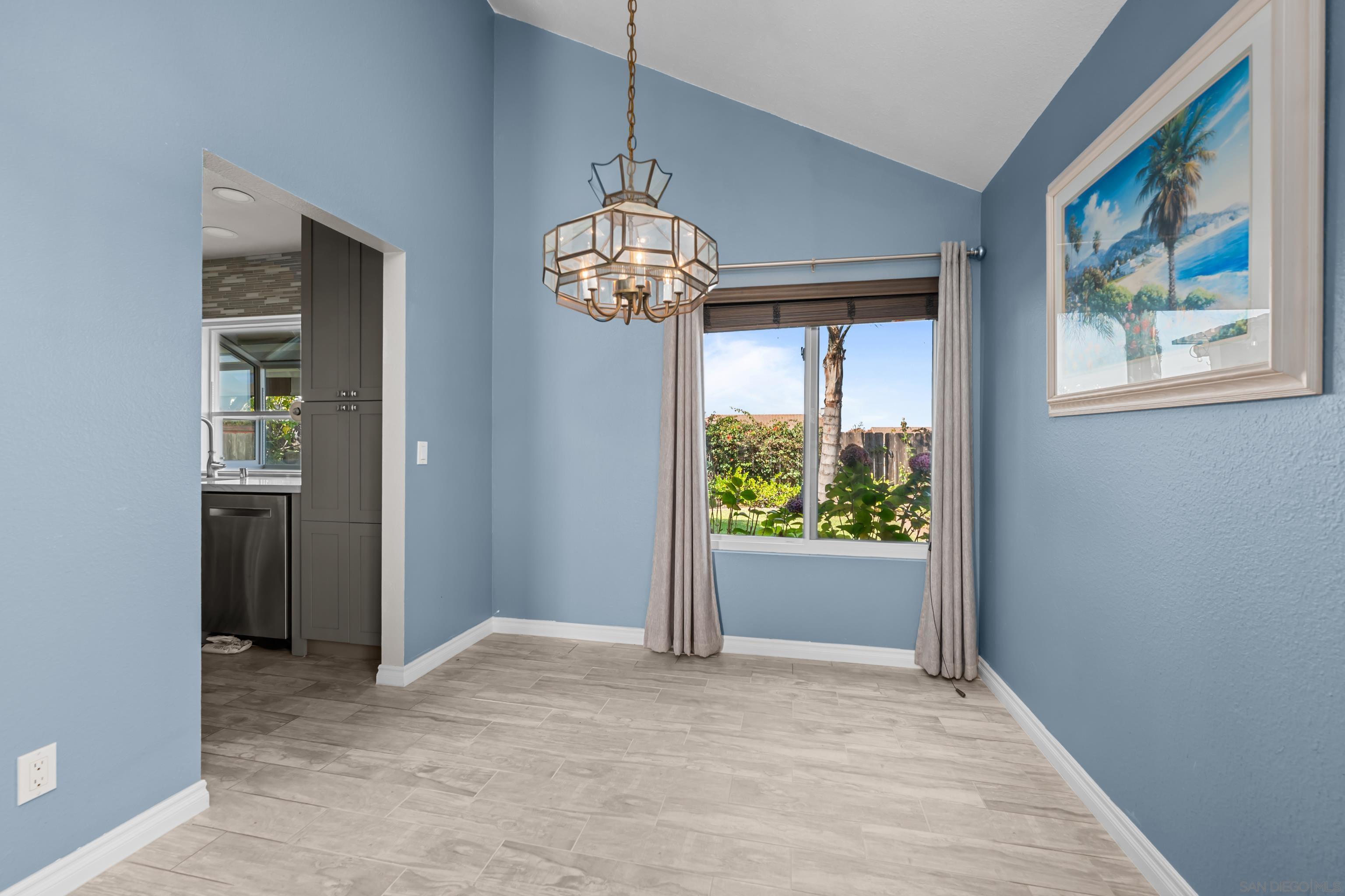 Detail Gallery Image 32 of 32 For 13170  Entreken Ave, San Diego,  CA 92129 - 4 Beds | 2/1 Baths