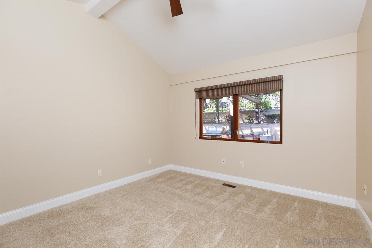 Detail Gallery Image 12 of 38 For 6724  Dwane Ave, San Diego,  CA 92120 - 4 Beds | 3/1 Baths